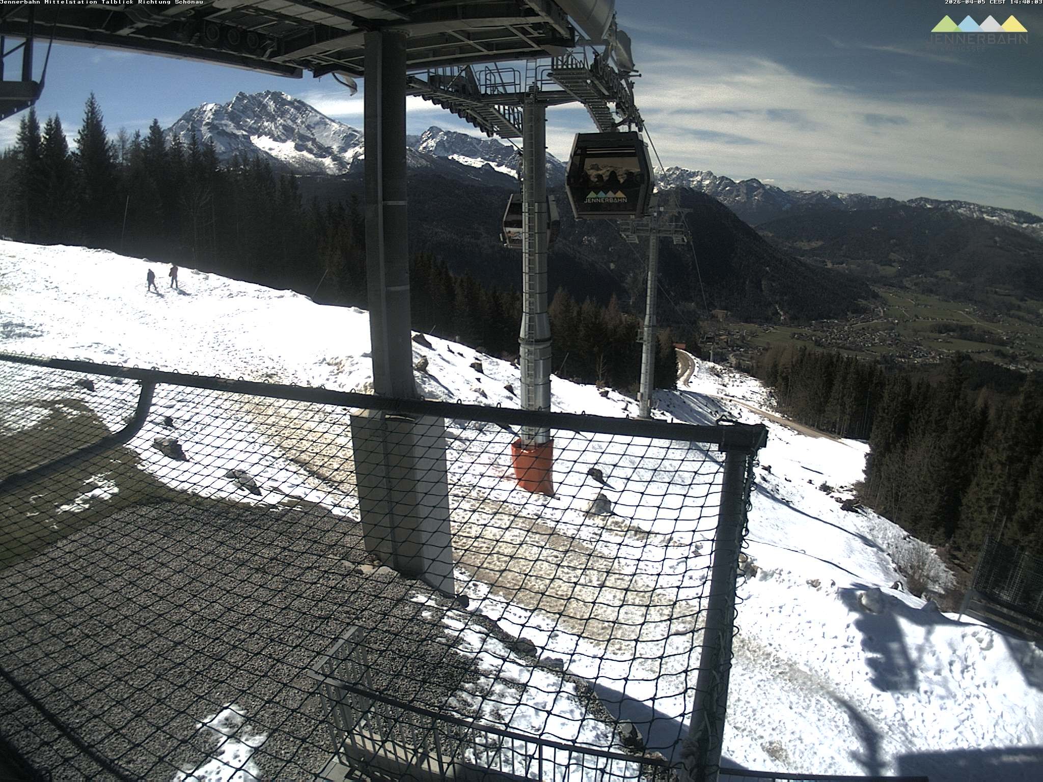 Archiv Foto Webcam Blick von der Mittelstation der Jennerbahn