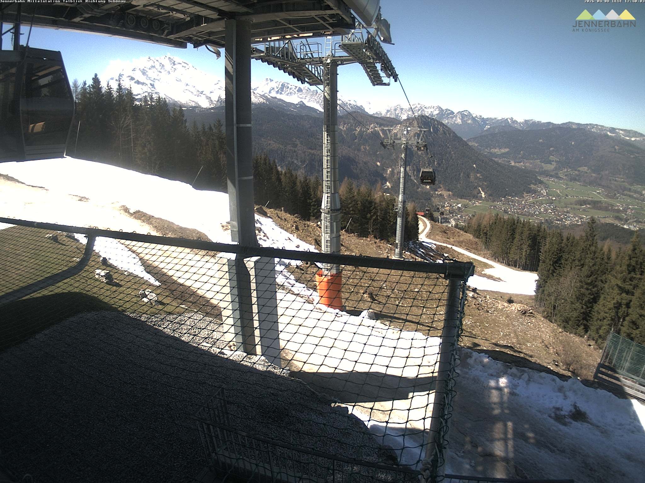 Archiv Foto Webcam Blick von der Mittelstation der Jennerbahn