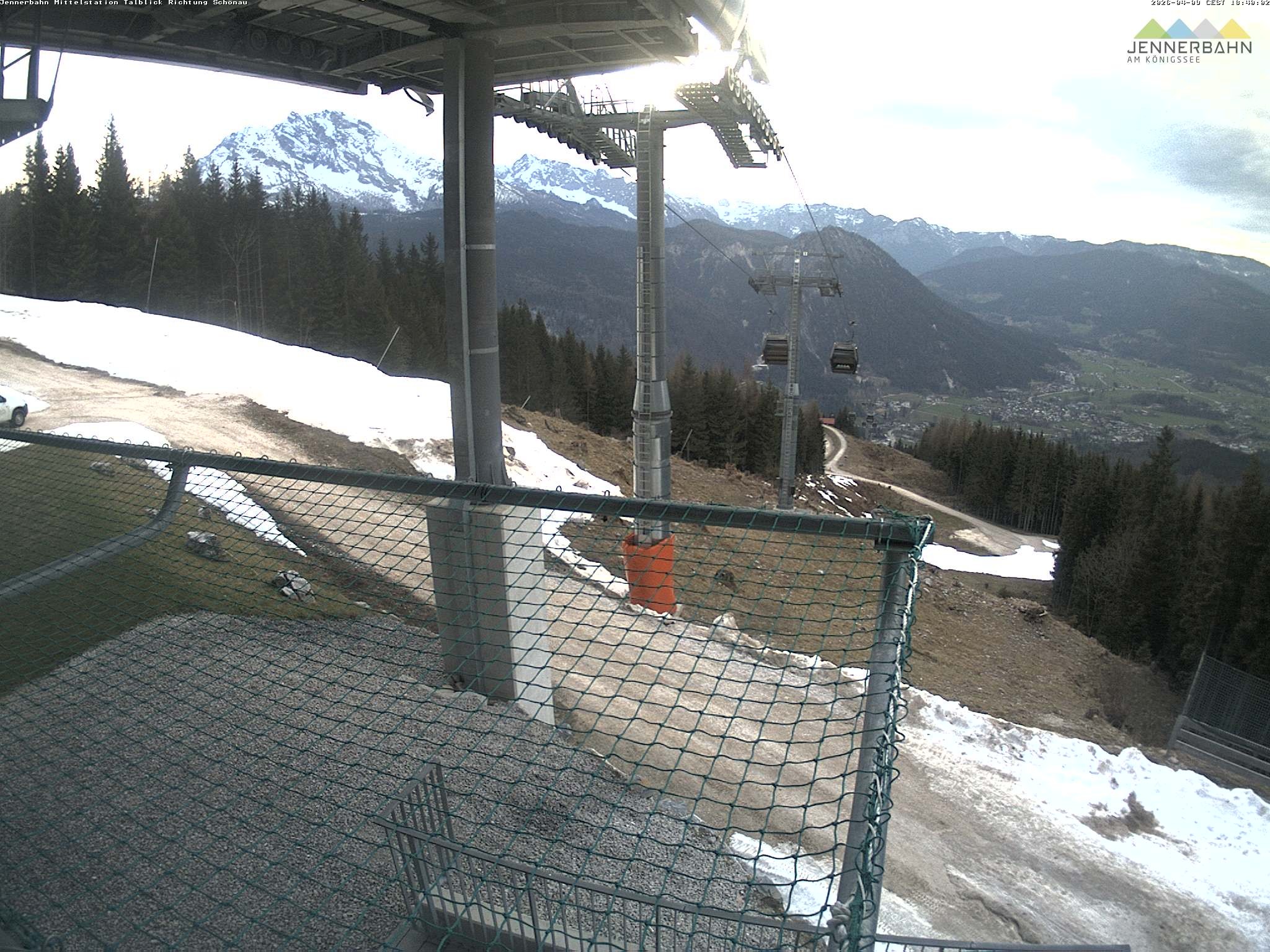 Archiv Foto Webcam Blick von der Mittelstation der Jennerbahn