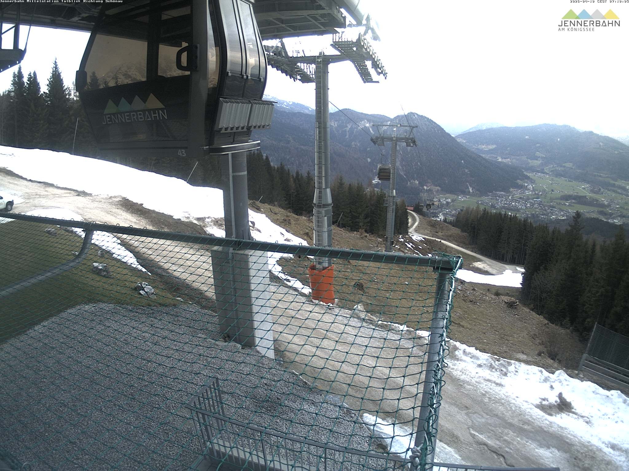 Archiv Foto Webcam Blick von der Mittelstation der Jennerbahn