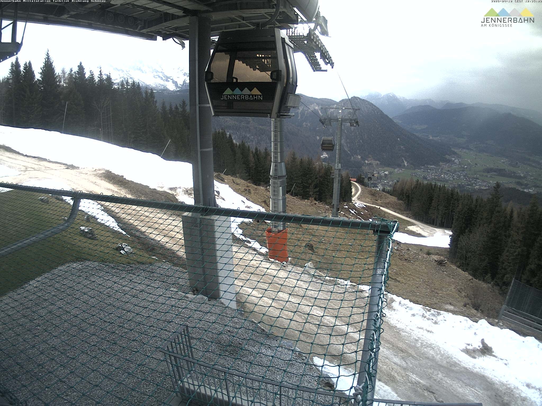 Archiv Foto Webcam Blick von der Mittelstation der Jennerbahn