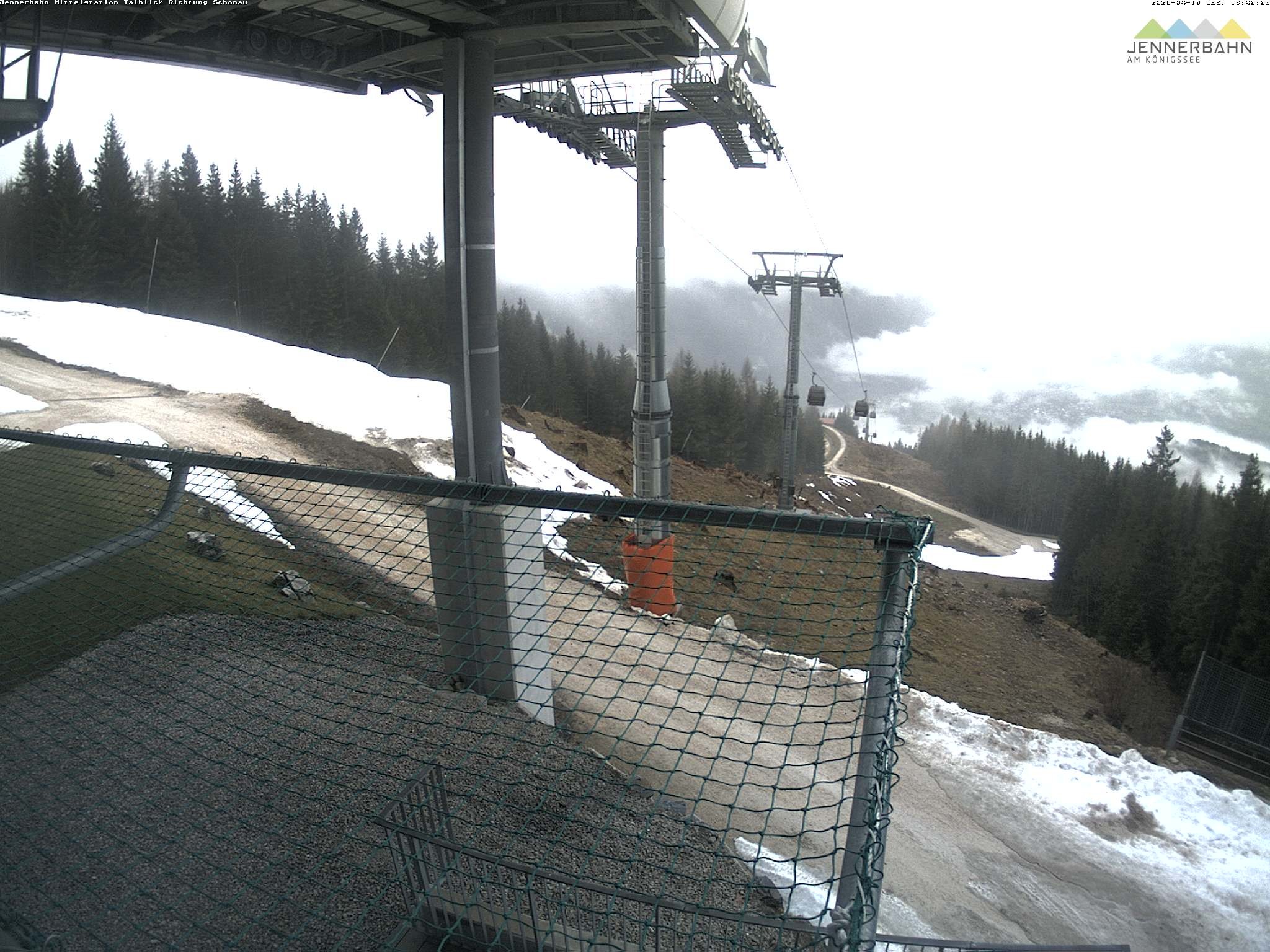 Archiv Foto Webcam Blick von der Mittelstation der Jennerbahn