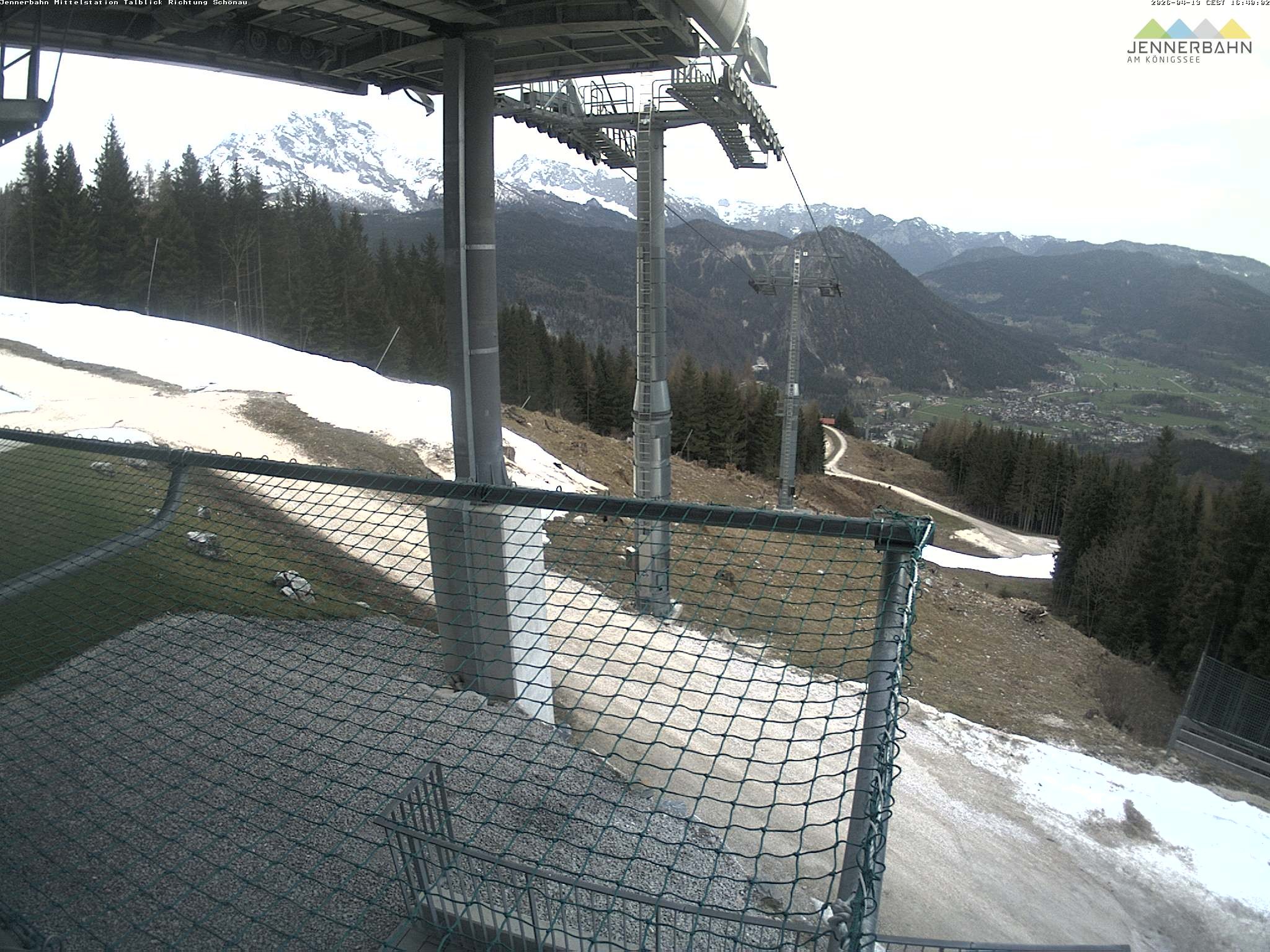 Archiv Foto Webcam Blick von der Mittelstation der Jennerbahn