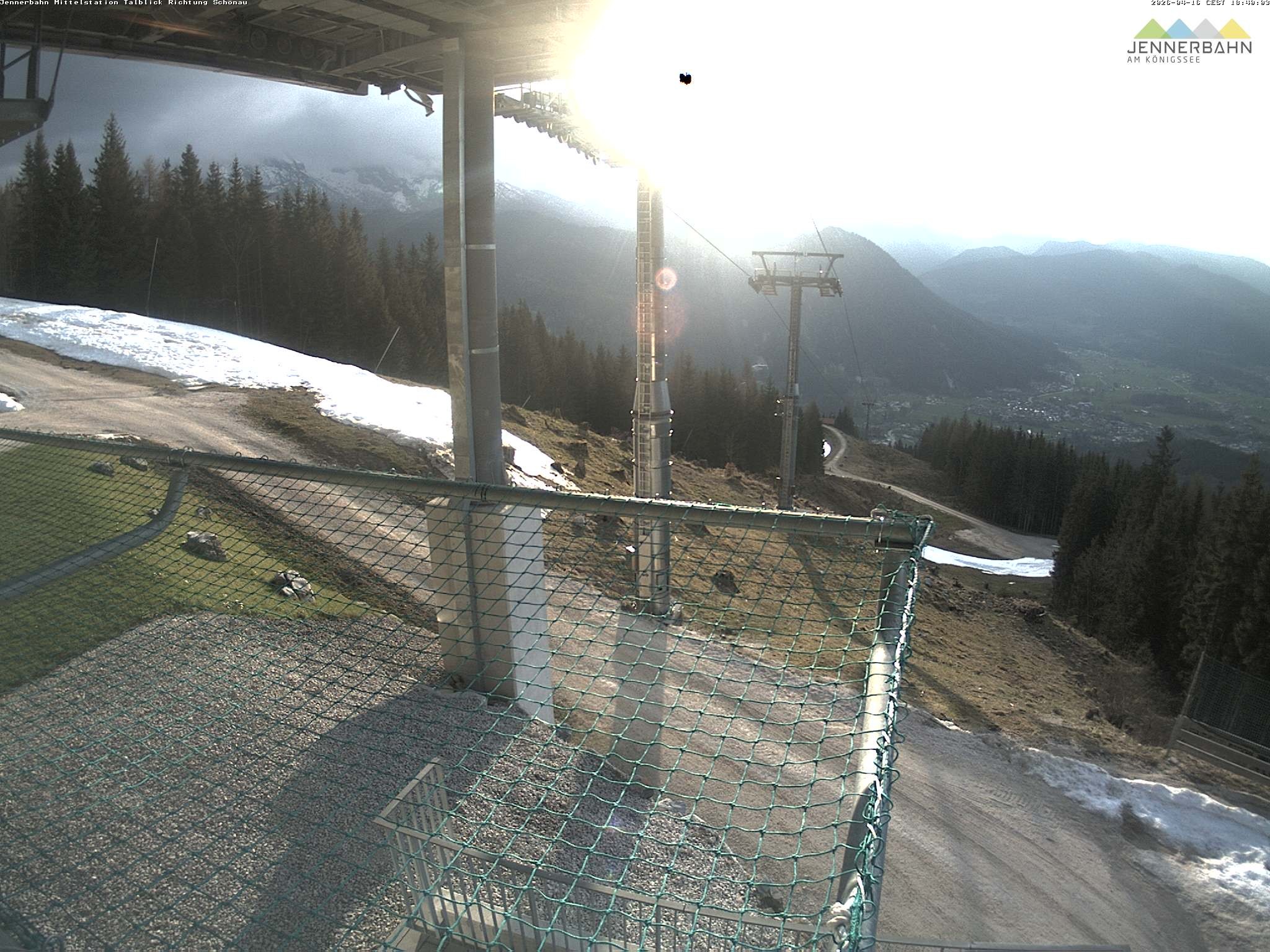 Archived image Webcam View from Midway Station