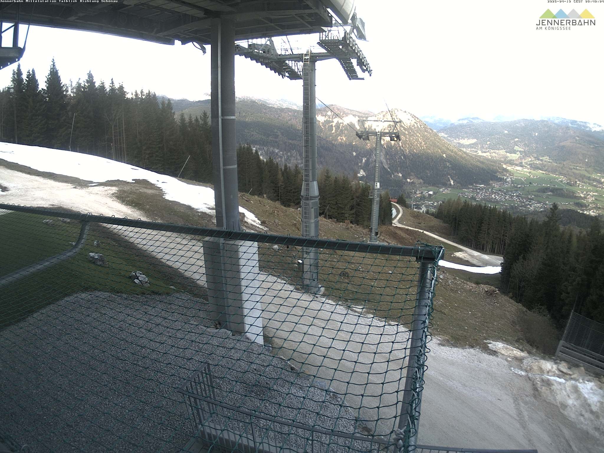Archiv Foto Webcam Blick von der Mittelstation der Jennerbahn