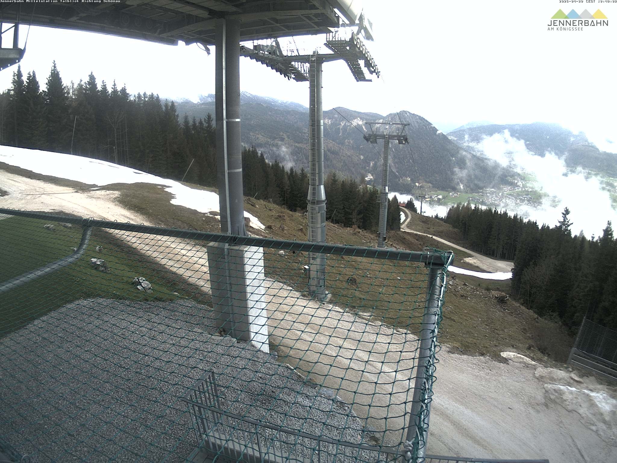 Archived image Webcam View from Midway Station