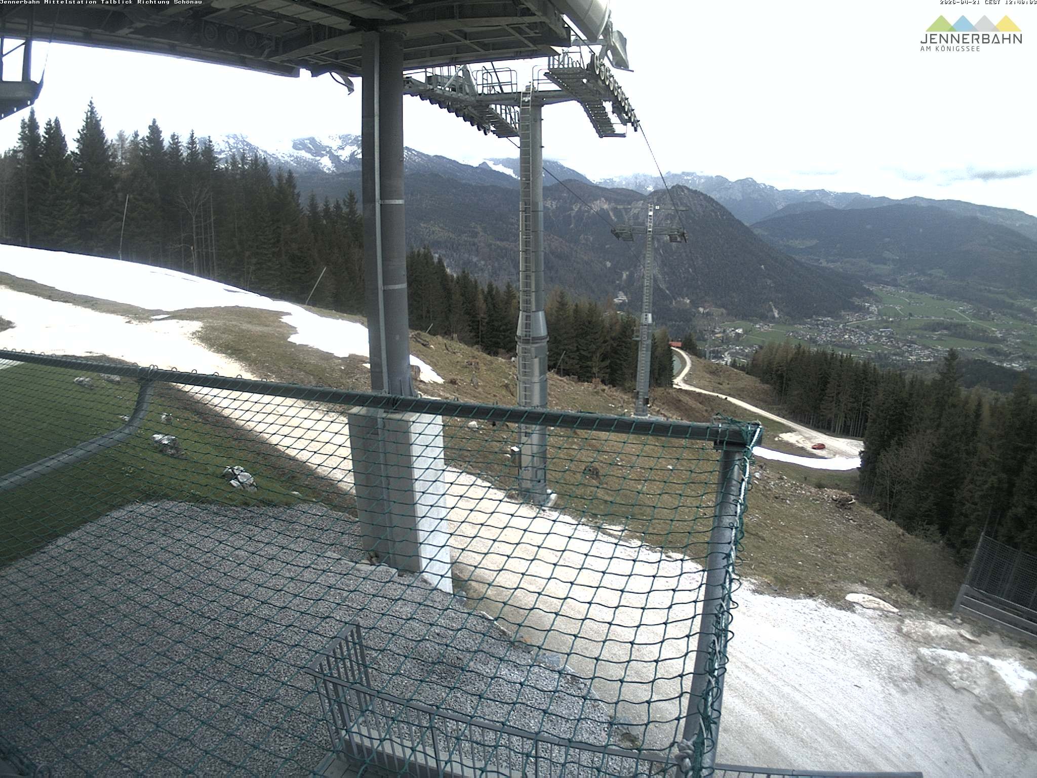 Archived image Webcam View from Midway Station