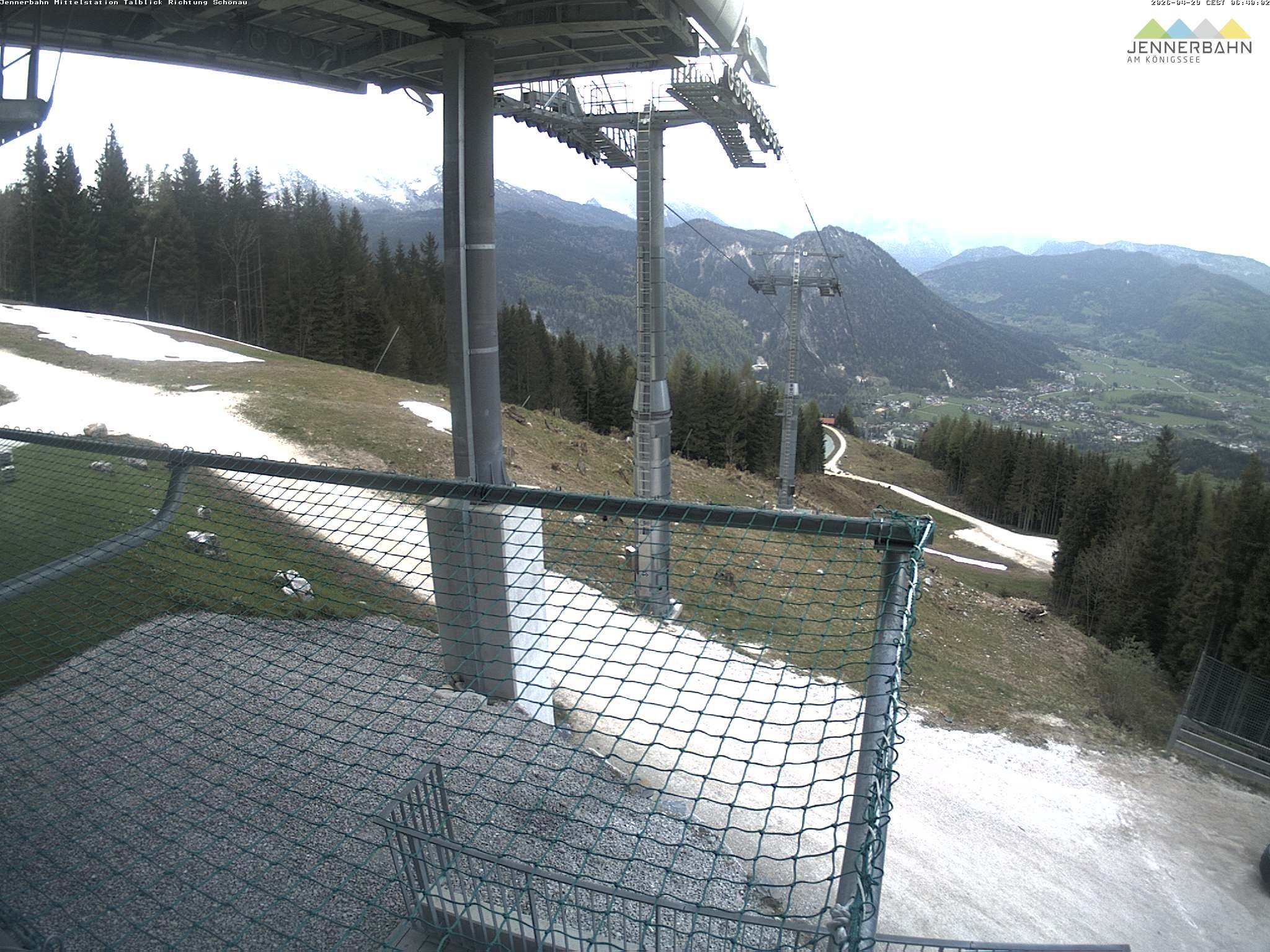 Archiv Foto Webcam Blick von der Mittelstation der Jennerbahn