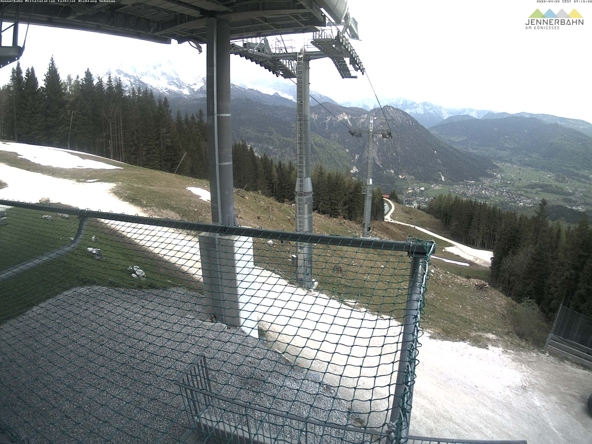 Archiv Foto Webcam Blick von der Mittelstation der Jennerbahn