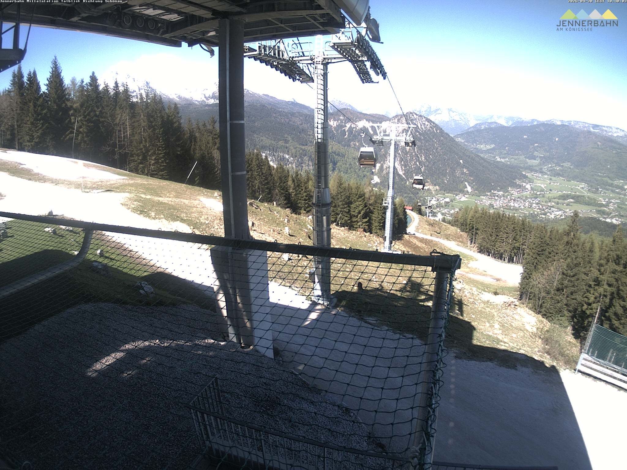 Archiv Foto Webcam Blick von der Mittelstation der Jennerbahn