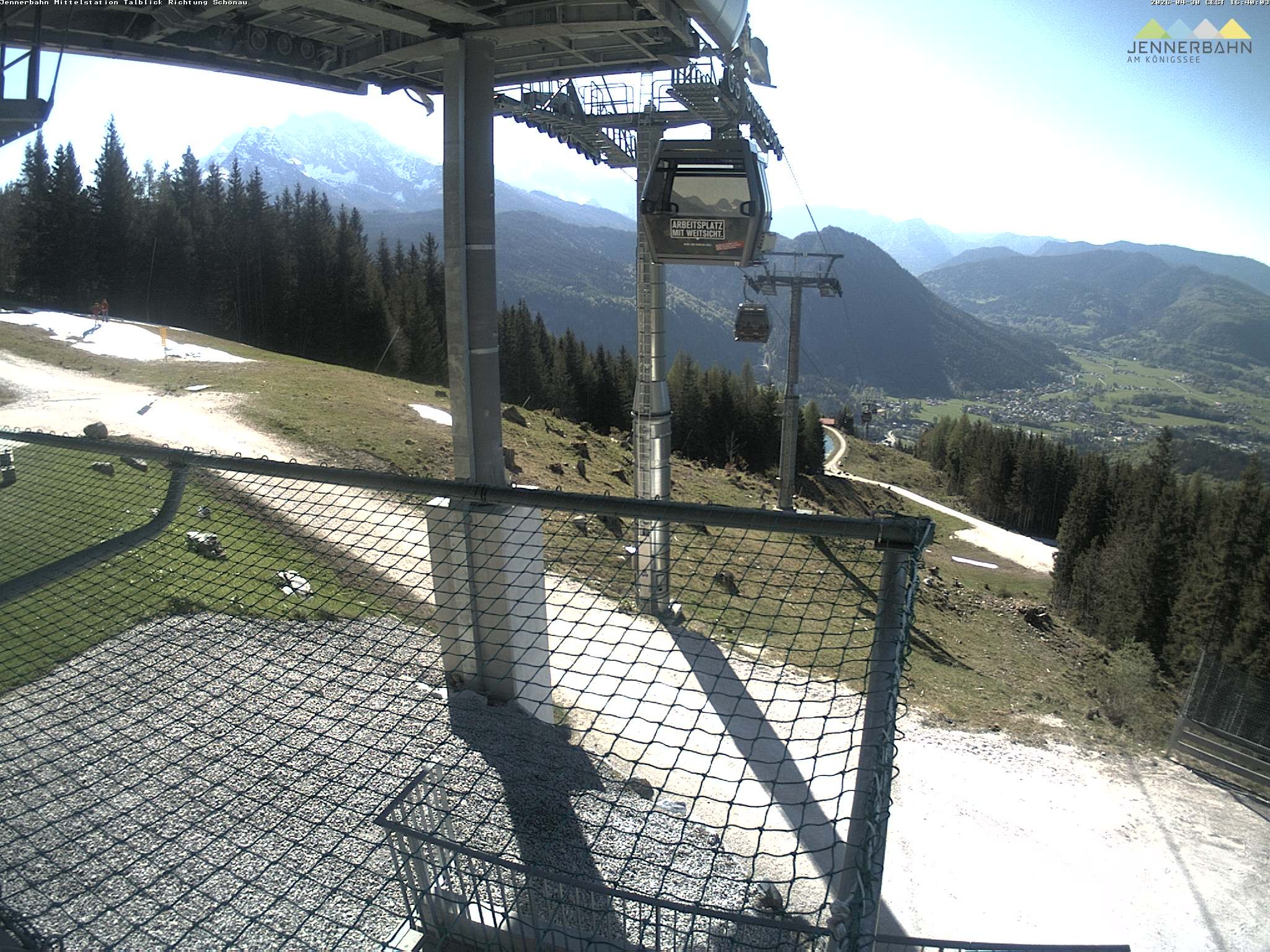 Archiv Foto Webcam Blick von der Mittelstation der Jennerbahn
