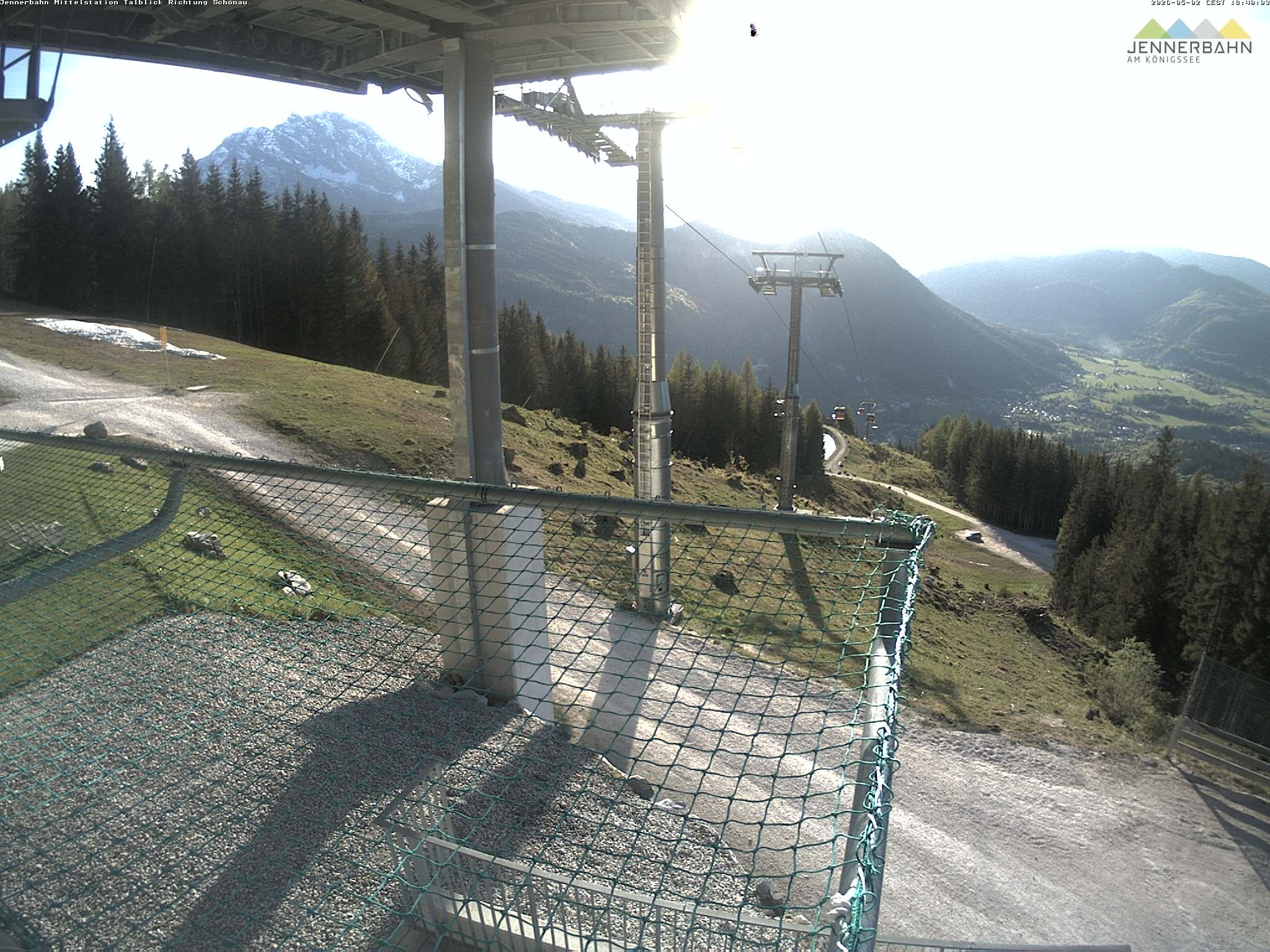 Archived image Webcam View from Midway Station