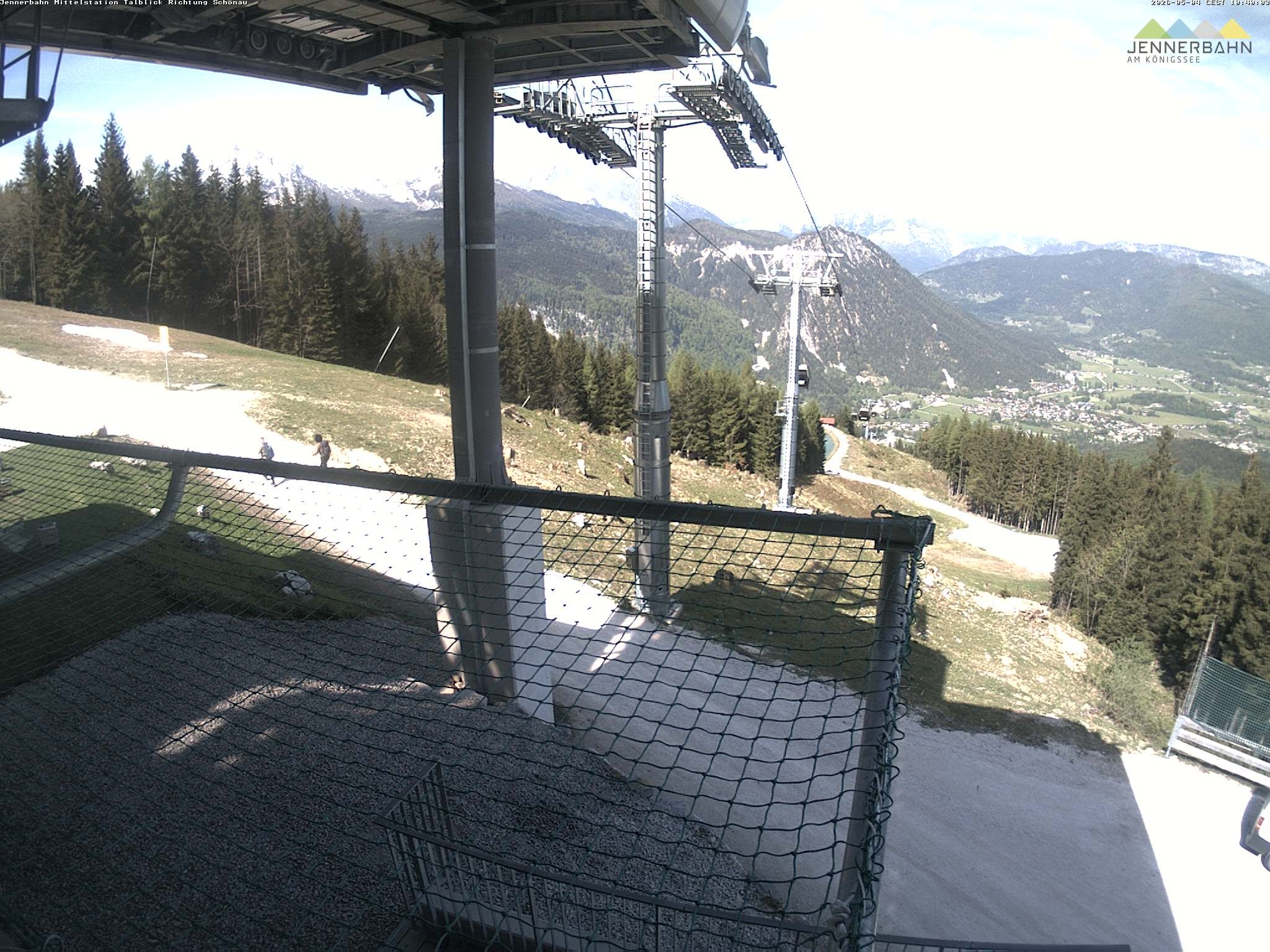 Archiv Foto Webcam Blick von der Mittelstation der Jennerbahn