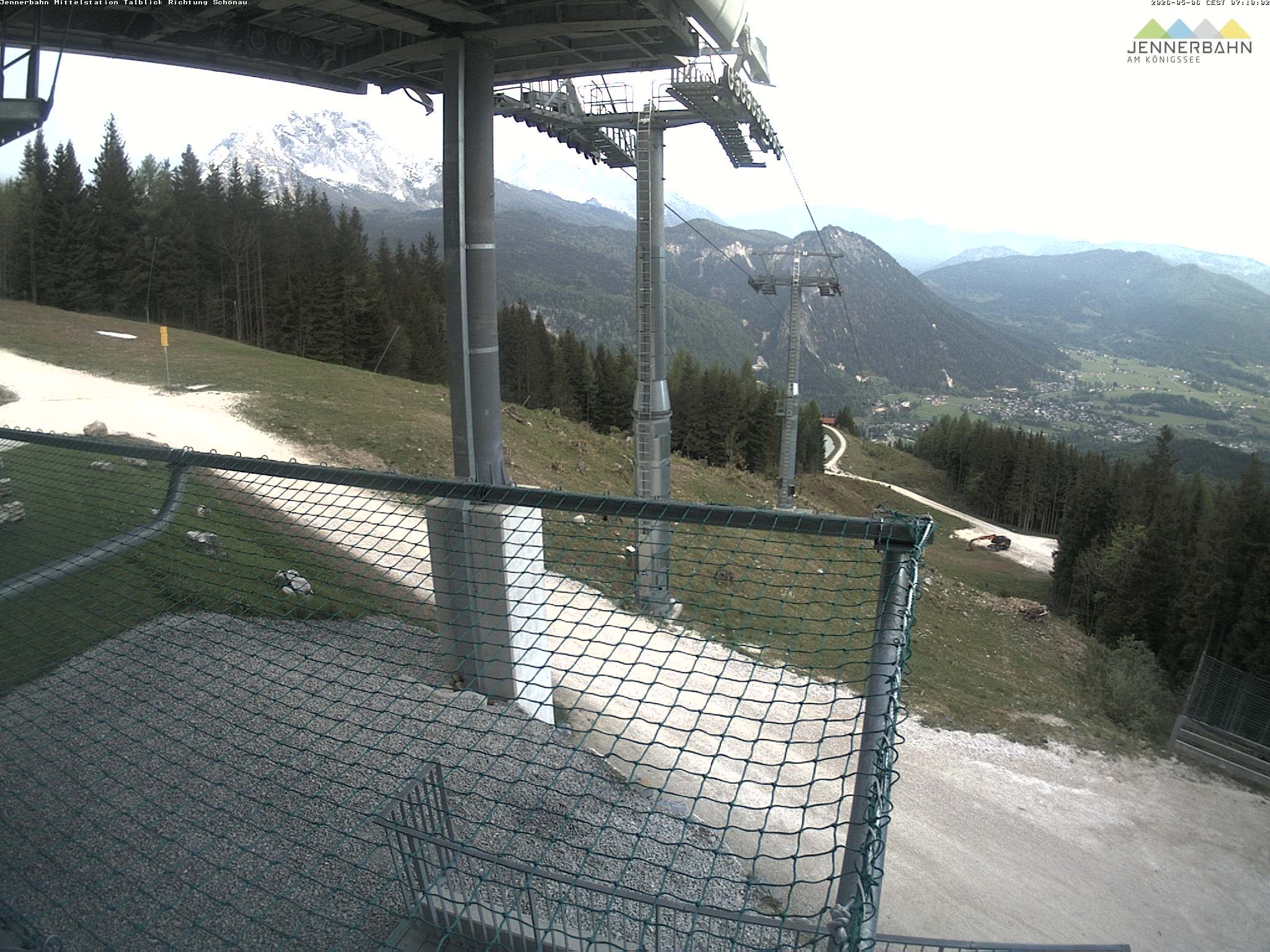 Archiv Foto Webcam Blick von der Mittelstation der Jennerbahn