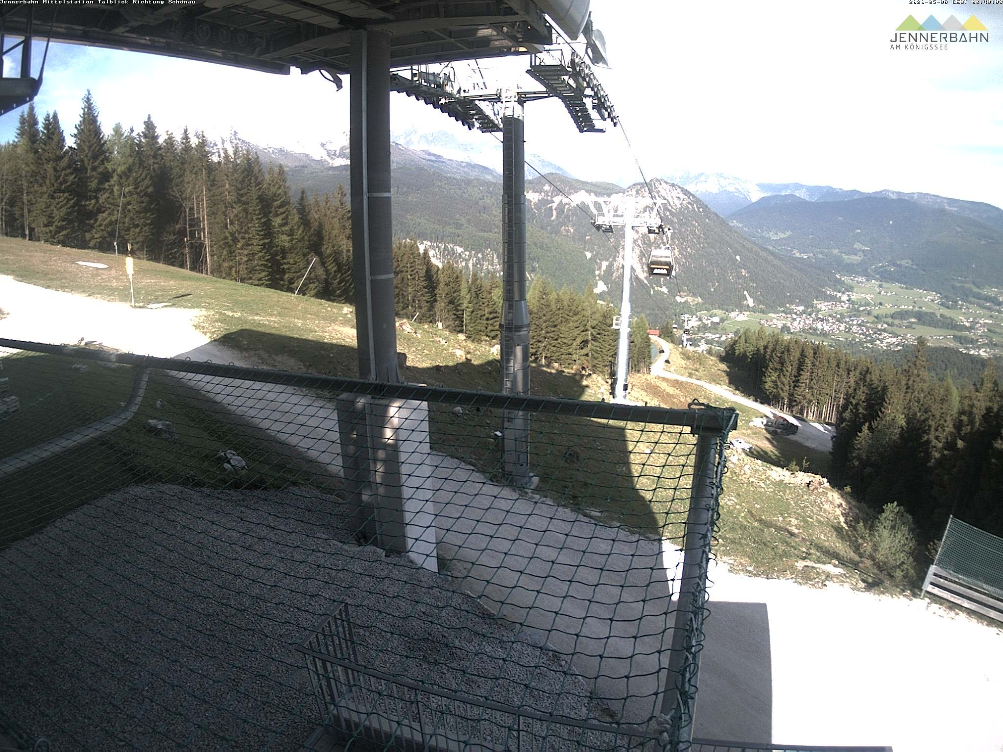 Archiv Foto Webcam Blick von der Mittelstation der Jennerbahn