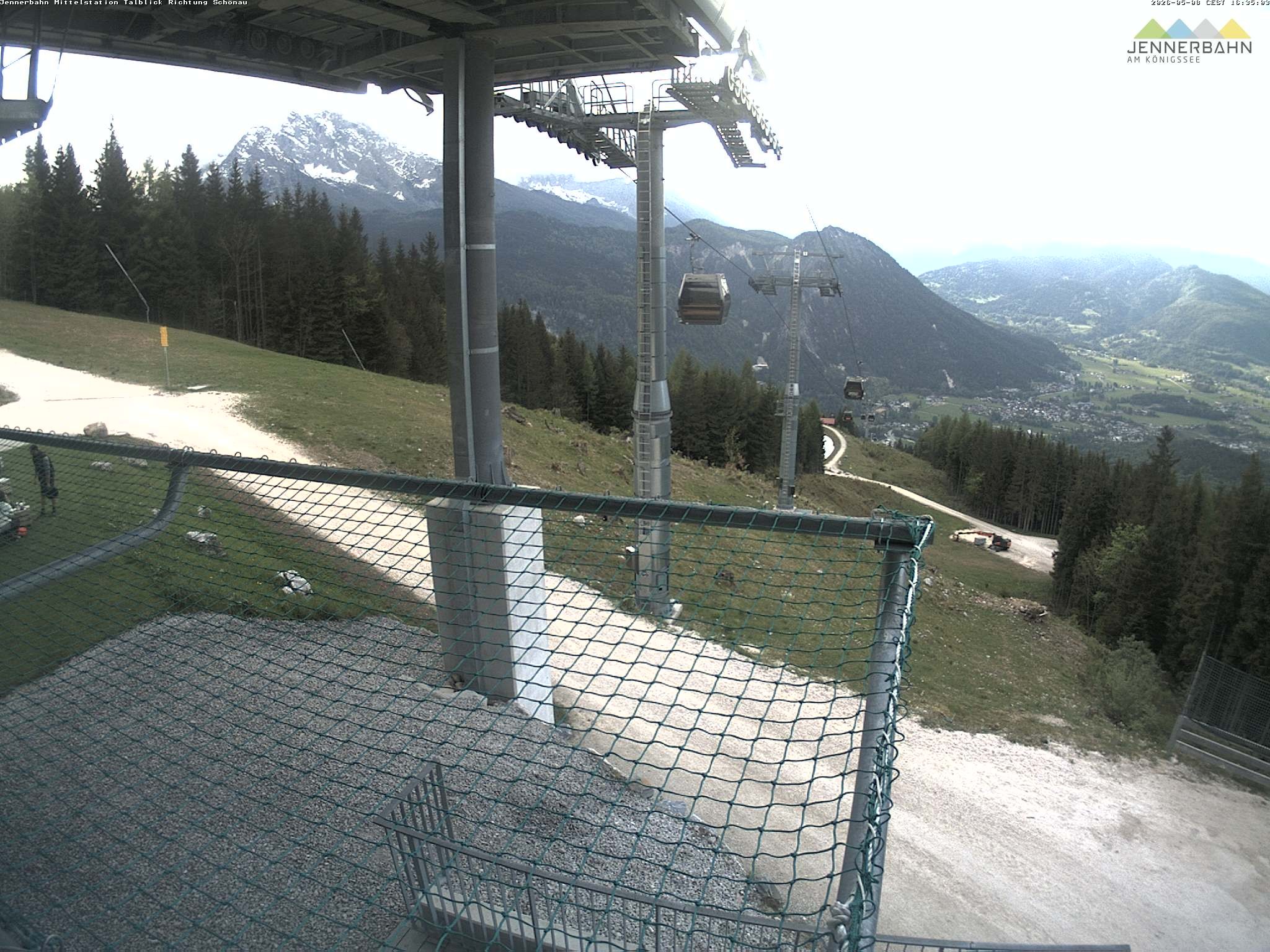 Archiv Foto Webcam Blick von der Mittelstation der Jennerbahn
