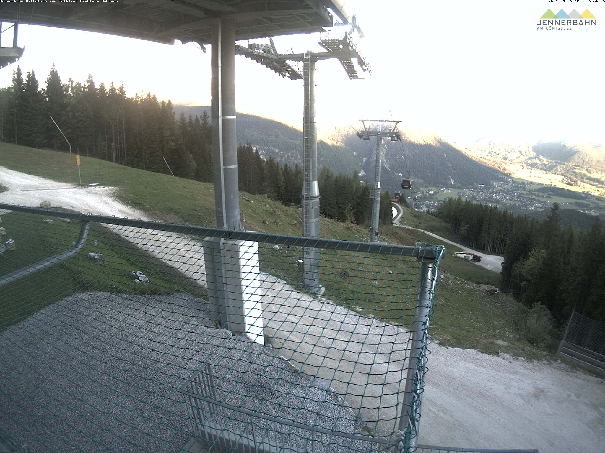 Archiv Foto Webcam Blick von der Mittelstation der Jennerbahn