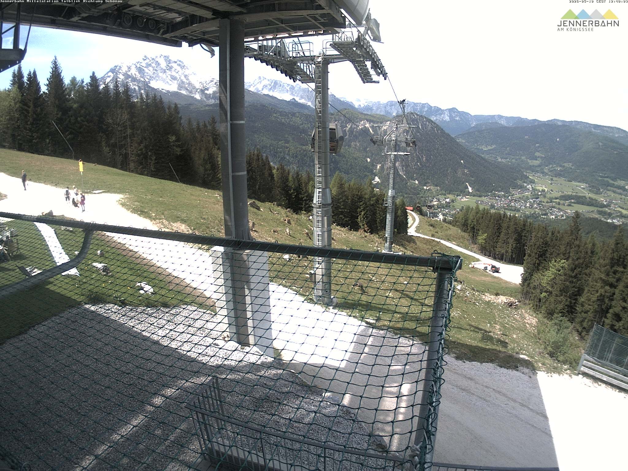 Archiv Foto Webcam Blick von der Mittelstation der Jennerbahn