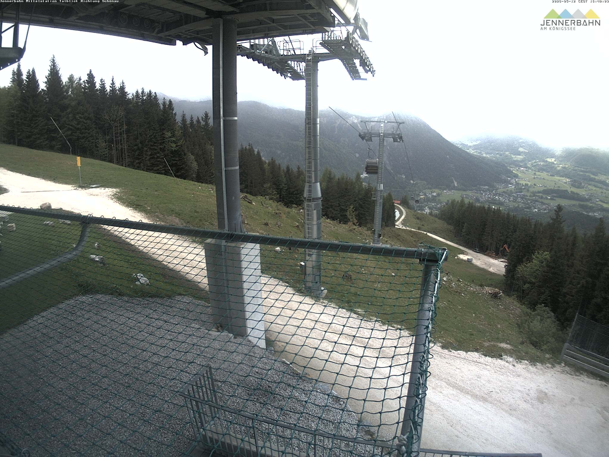 Archiv Foto Webcam Blick von der Mittelstation der Jennerbahn