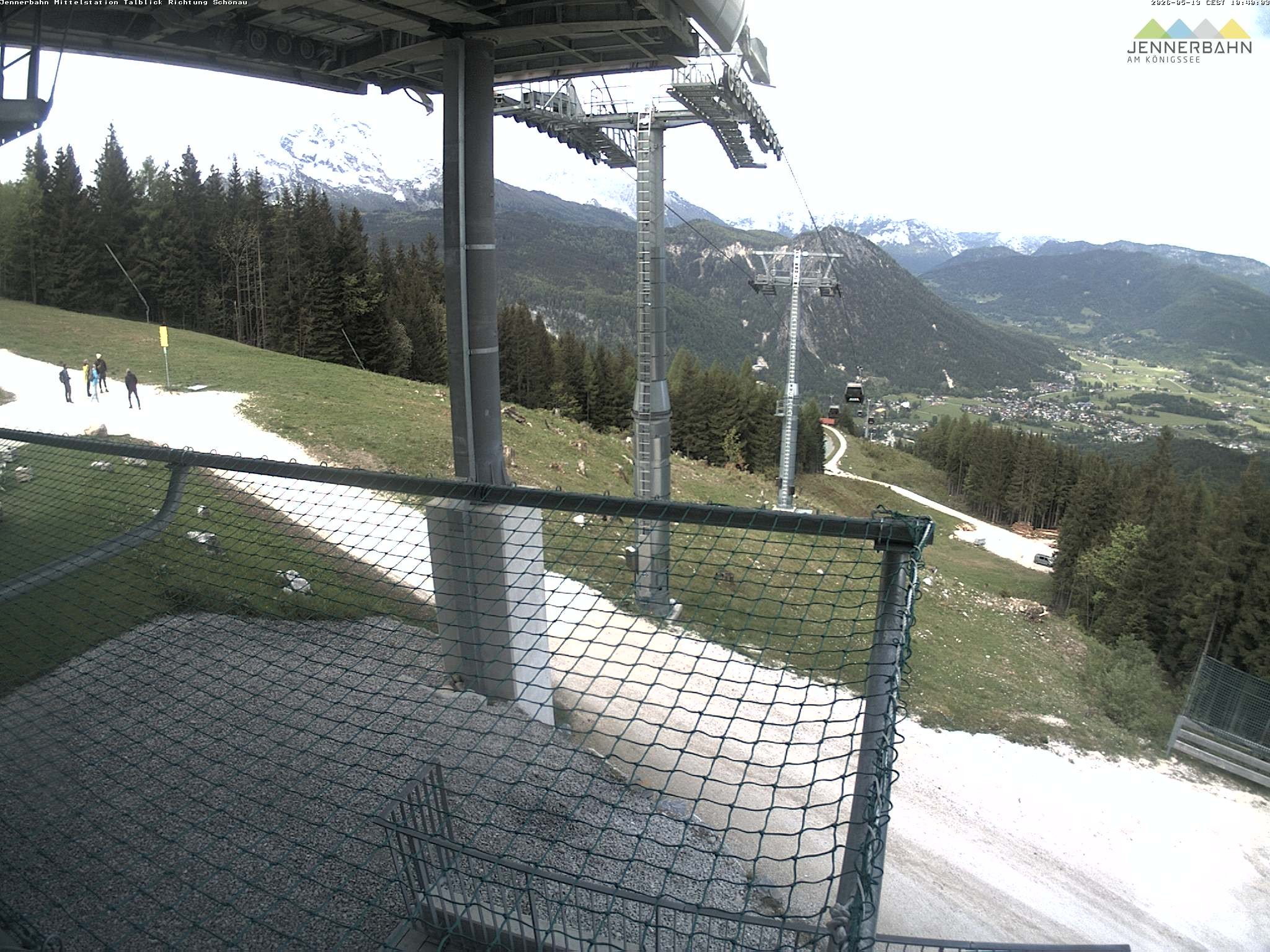 Archived image Webcam View from Midway Station