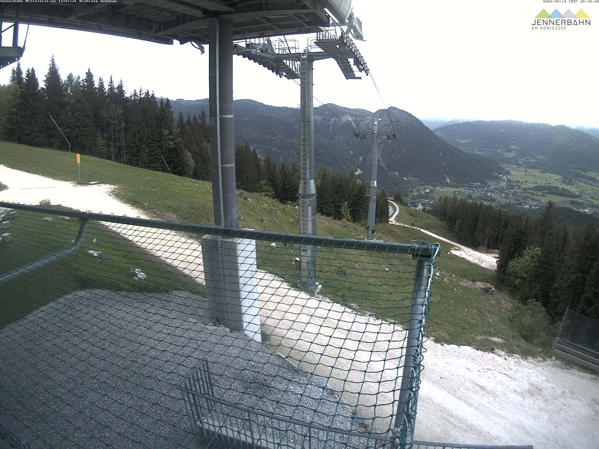 Archiv Foto Webcam Blick von der Mittelstation der Jennerbahn