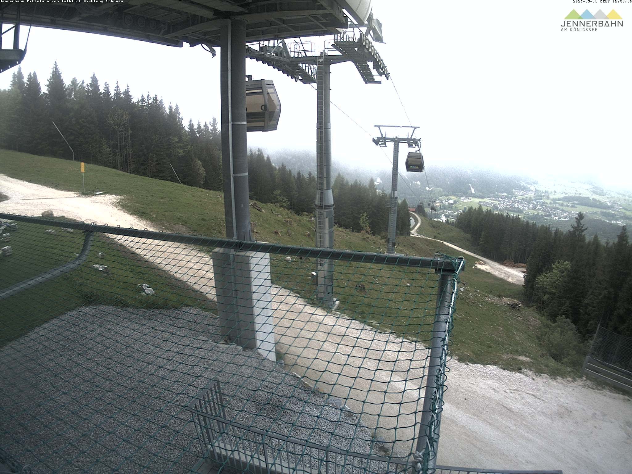 Archiv Foto Webcam Blick von der Mittelstation der Jennerbahn