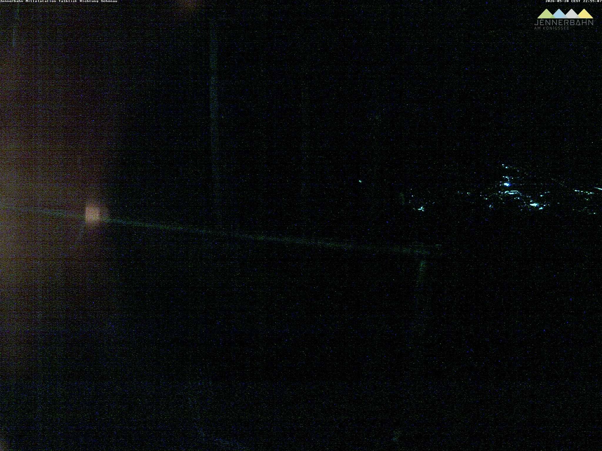 Archived image Webcam View from Midway Station