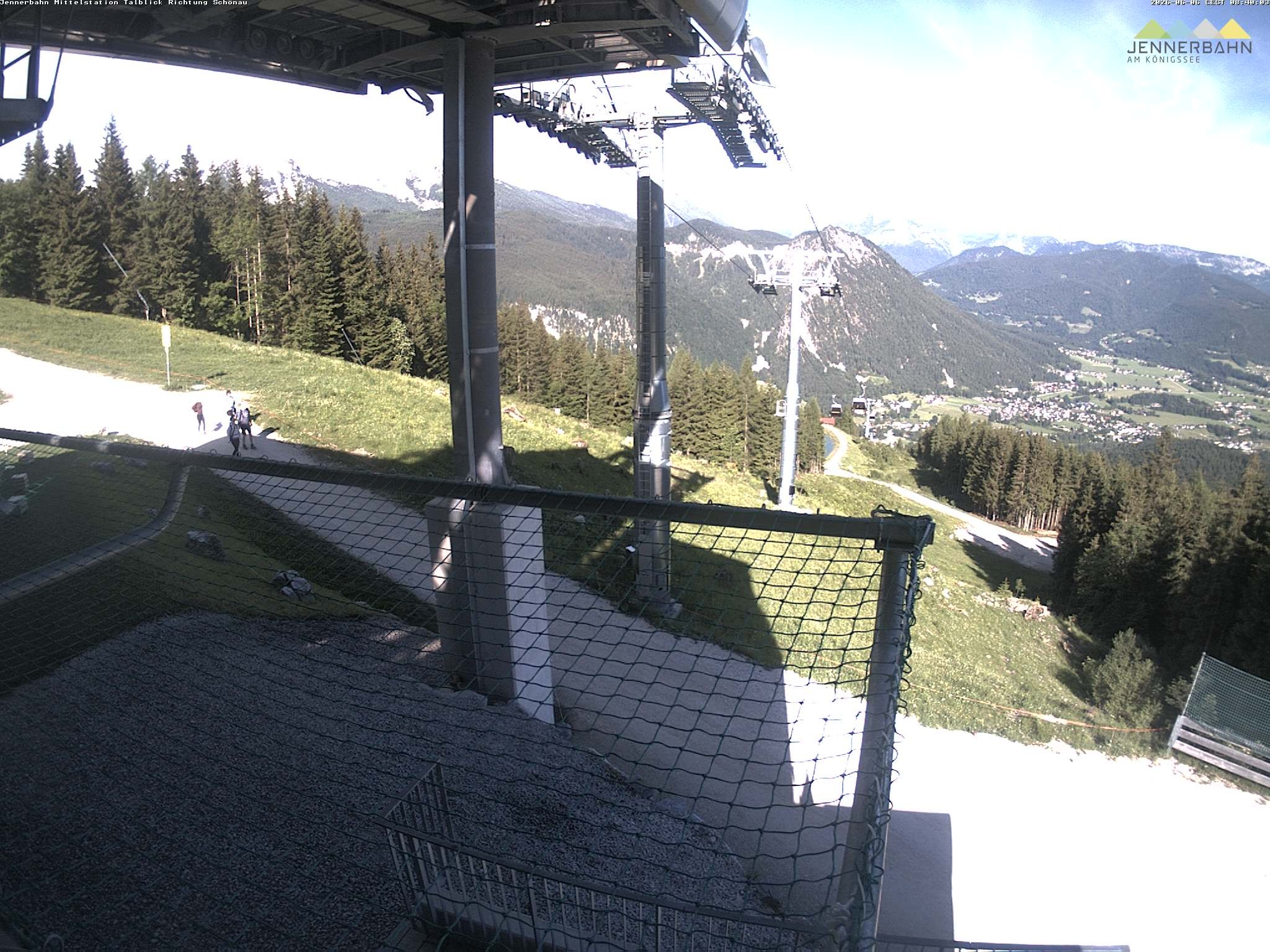 Archived image Webcam View from Midway Station