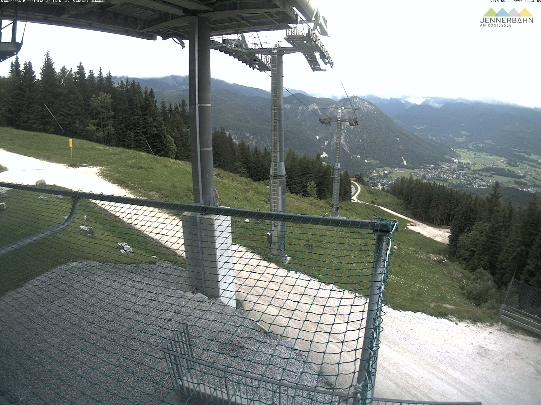 Archived image Webcam View from Midway Station