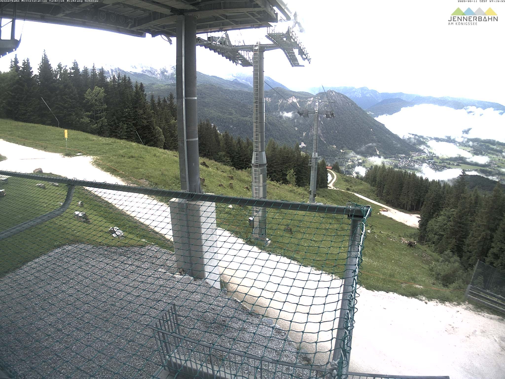 Archiv Foto Webcam Blick von der Mittelstation der Jennerbahn