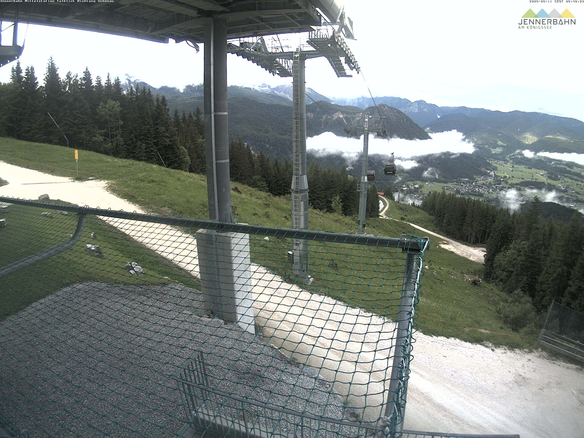 Archiv Foto Webcam Blick von der Mittelstation der Jennerbahn