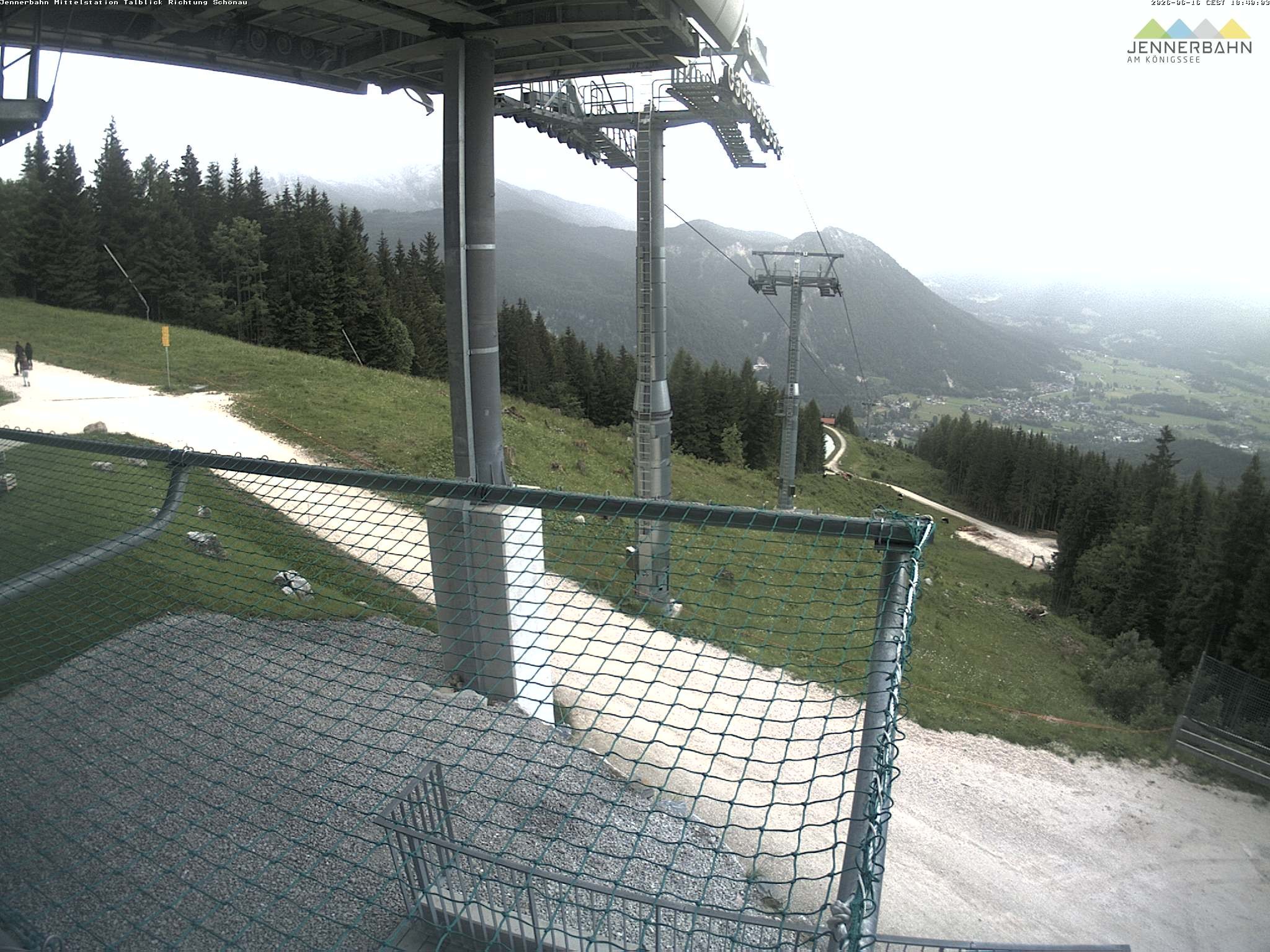 Archiv Foto Webcam Blick von der Mittelstation der Jennerbahn