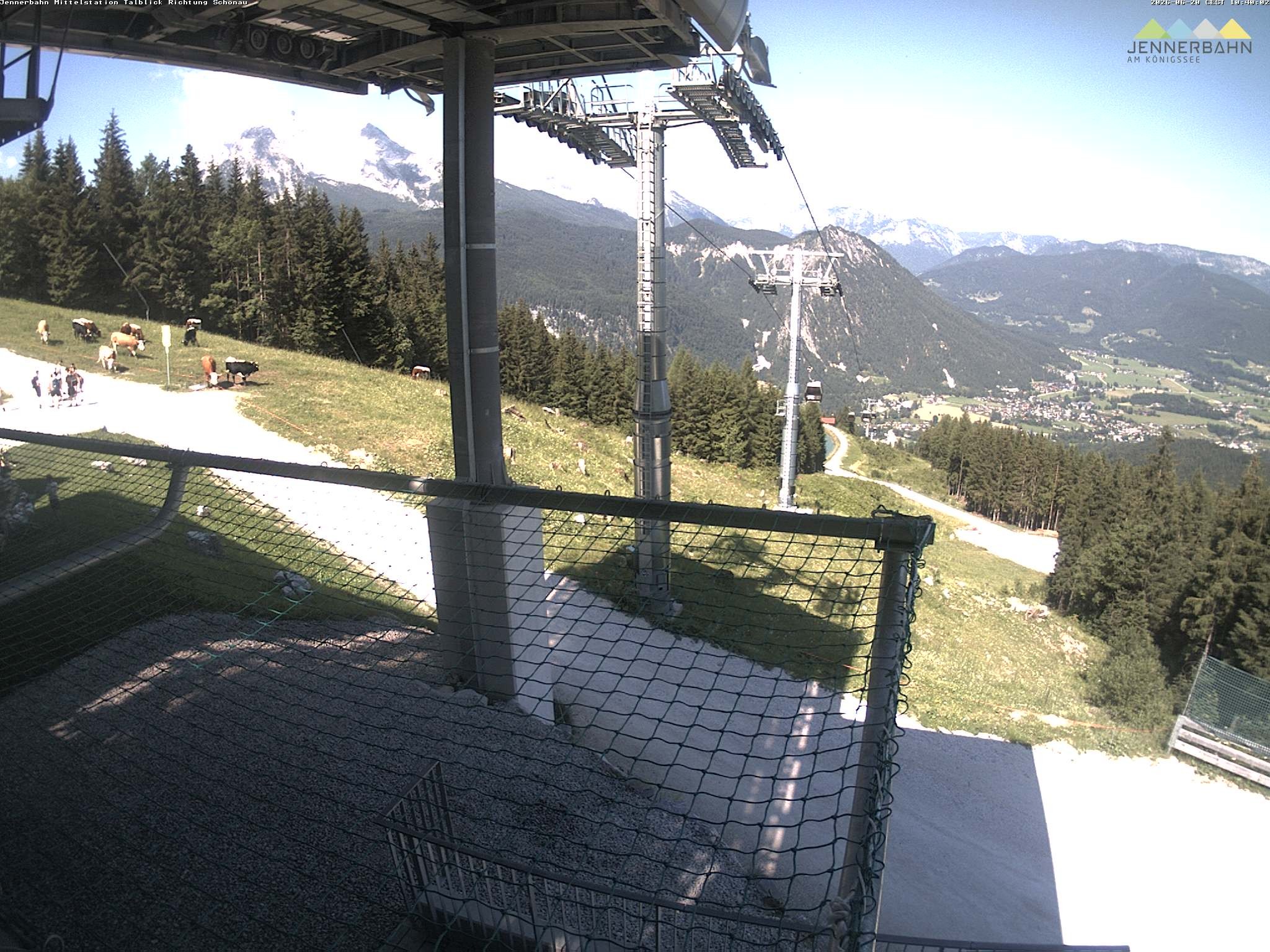 Archiv Foto Webcam Blick von der Mittelstation der Jennerbahn