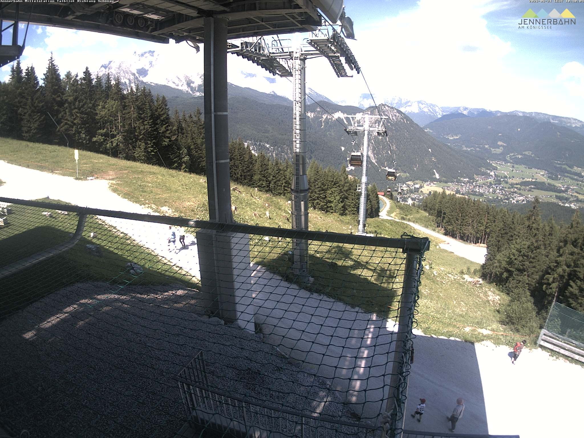 Archiv Foto Webcam Blick von der Mittelstation der Jennerbahn