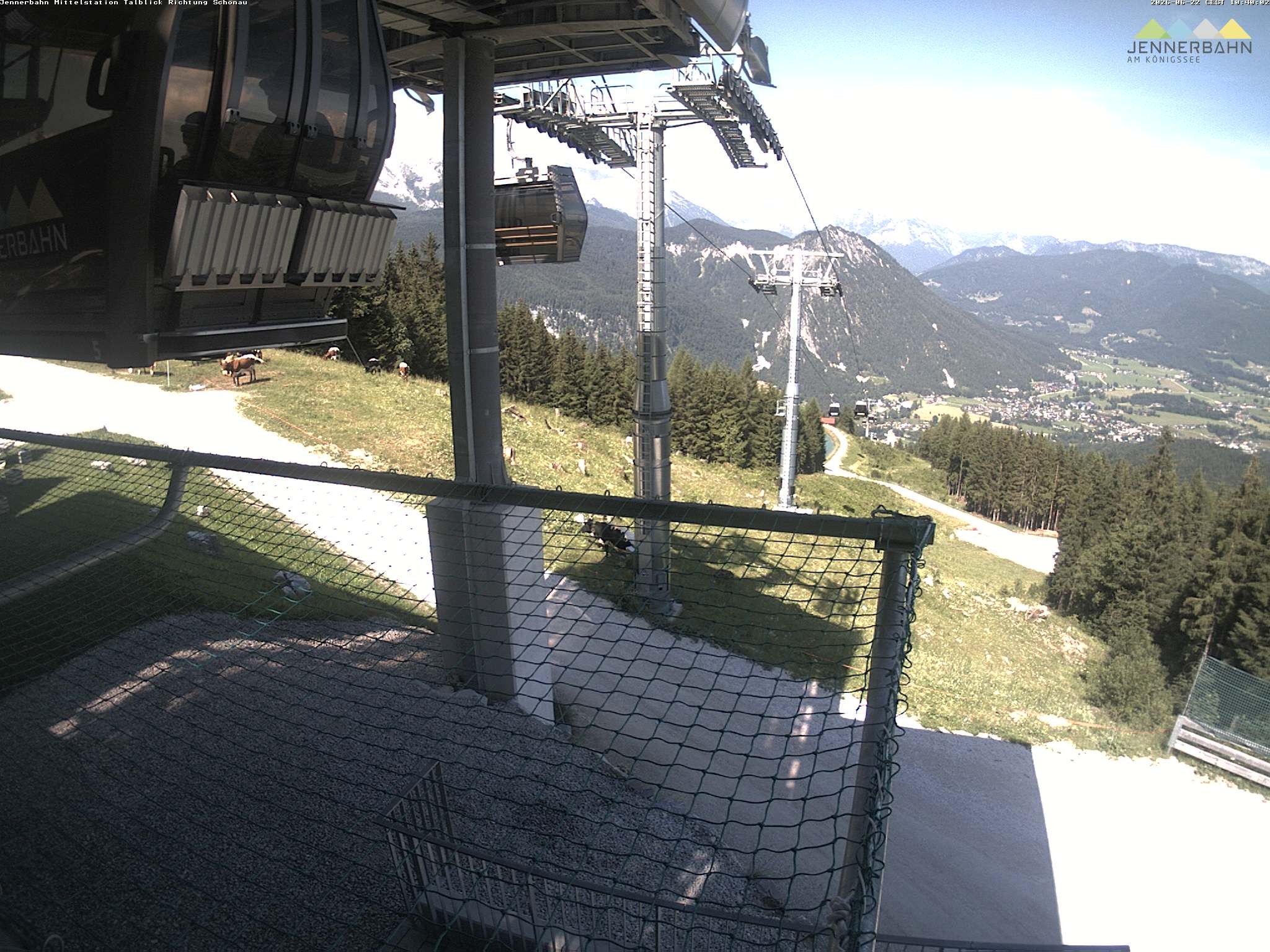 Archiv Foto Webcam Blick von der Mittelstation der Jennerbahn