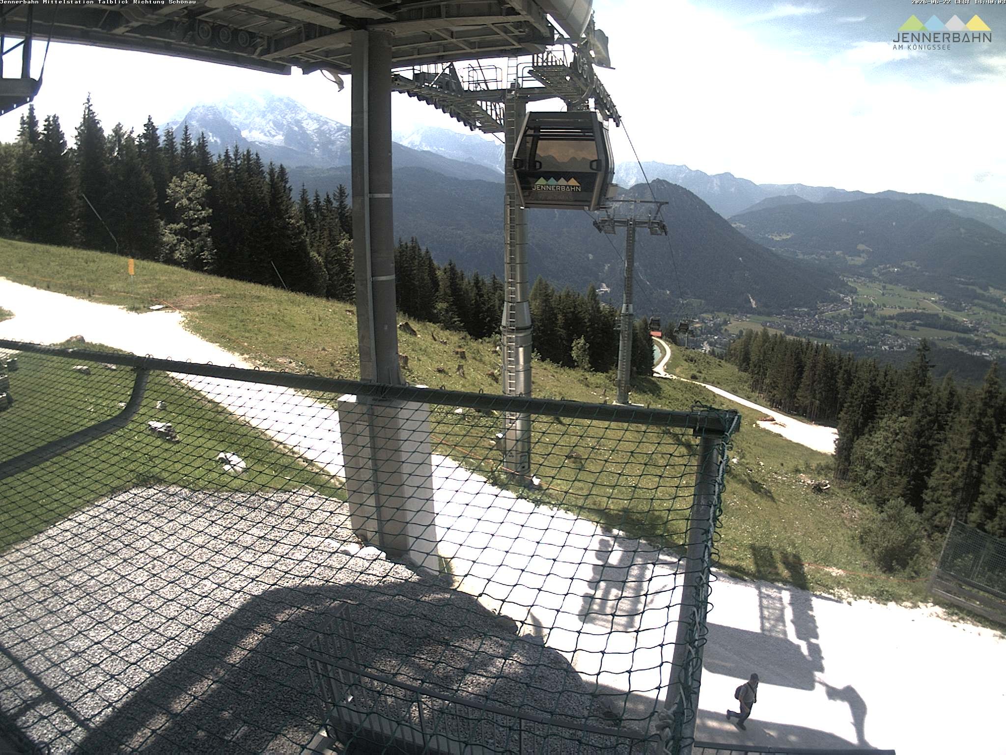 Archiv Foto Webcam Blick von der Mittelstation der Jennerbahn