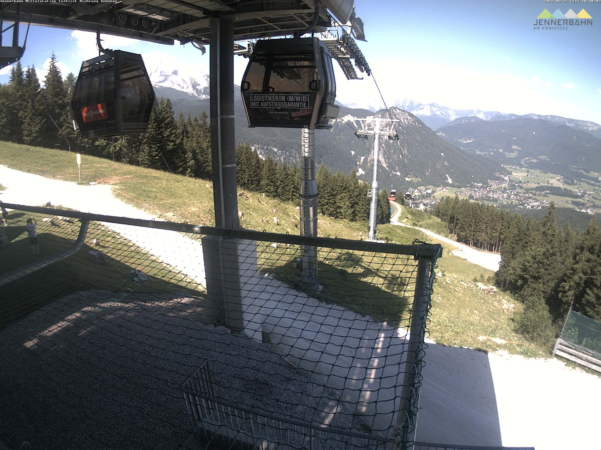 Archiv Foto Webcam Blick von der Mittelstation der Jennerbahn