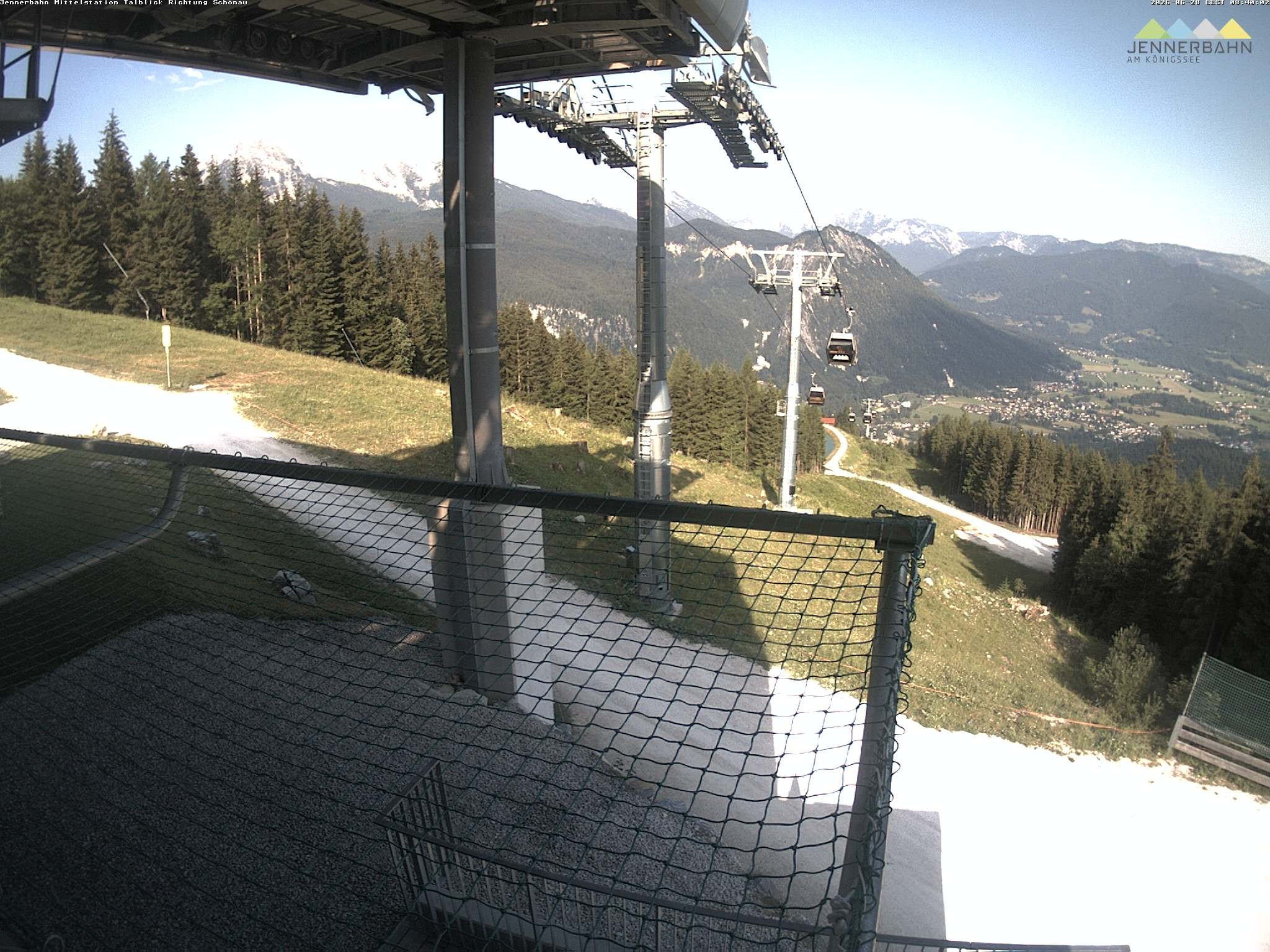 Archiv Foto Webcam Blick von der Mittelstation der Jennerbahn
