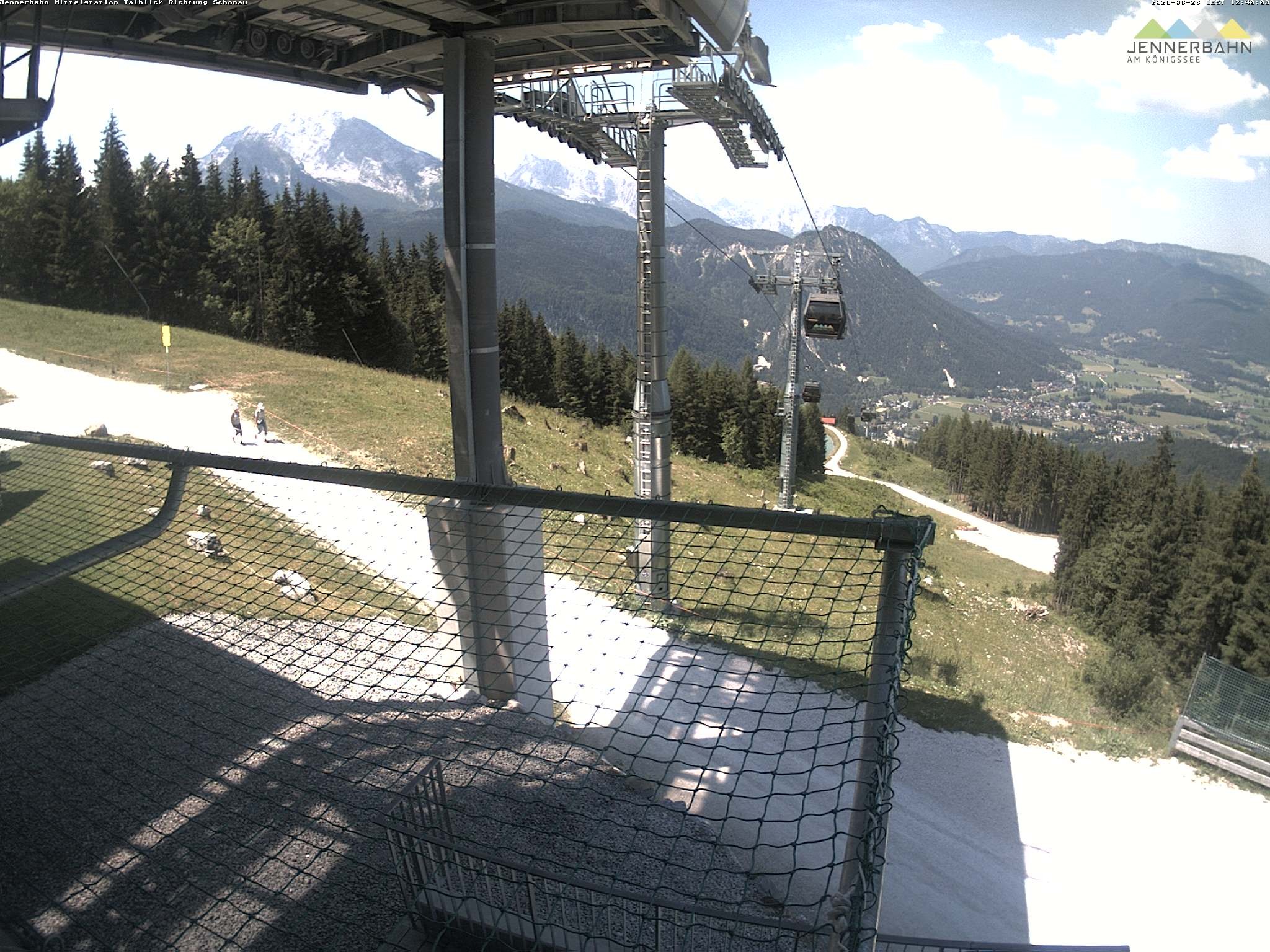 Archiv Foto Webcam Blick von der Mittelstation der Jennerbahn