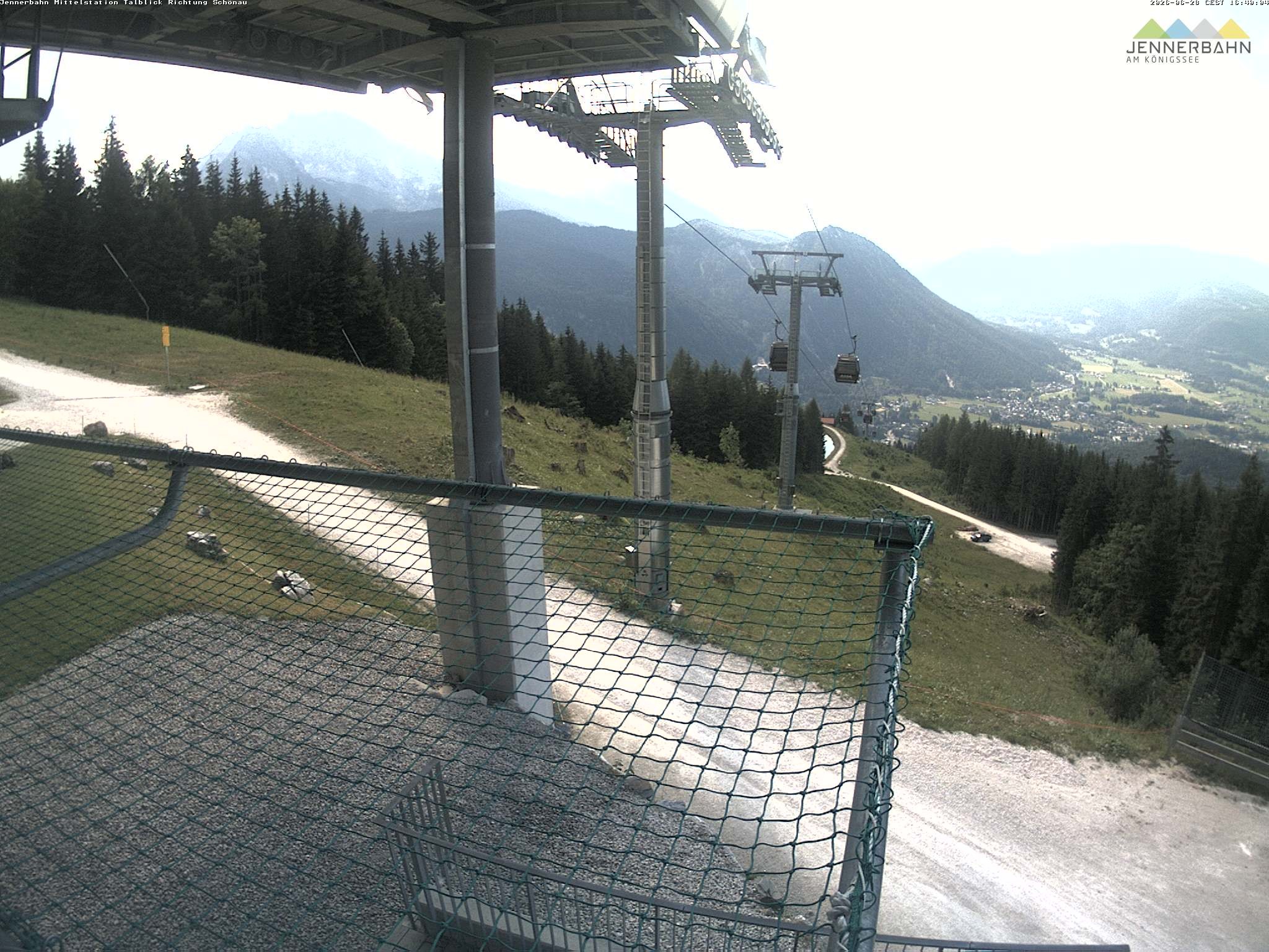 Archiv Foto Webcam Blick von der Mittelstation der Jennerbahn