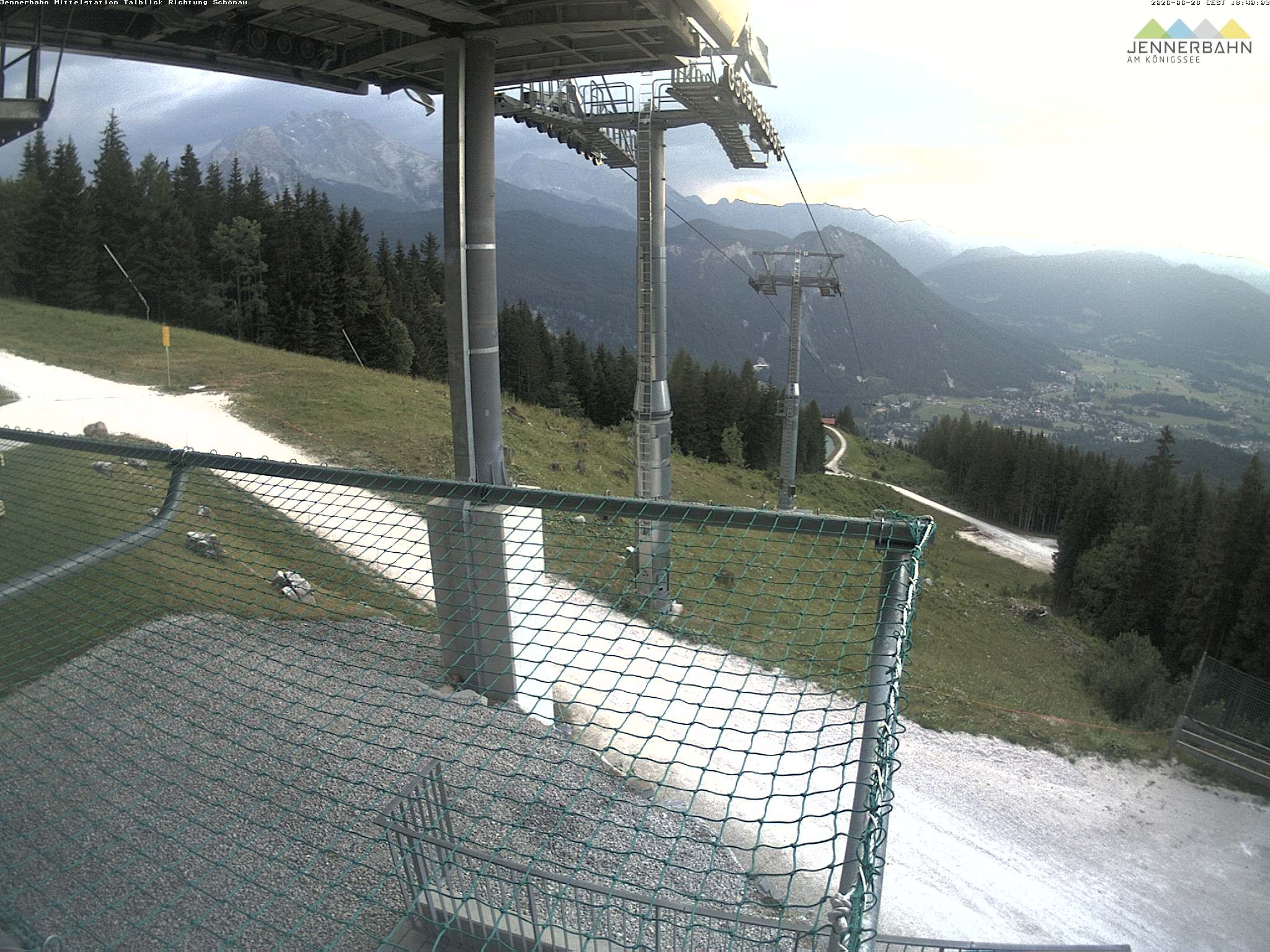 Archiv Foto Webcam Blick von der Mittelstation der Jennerbahn