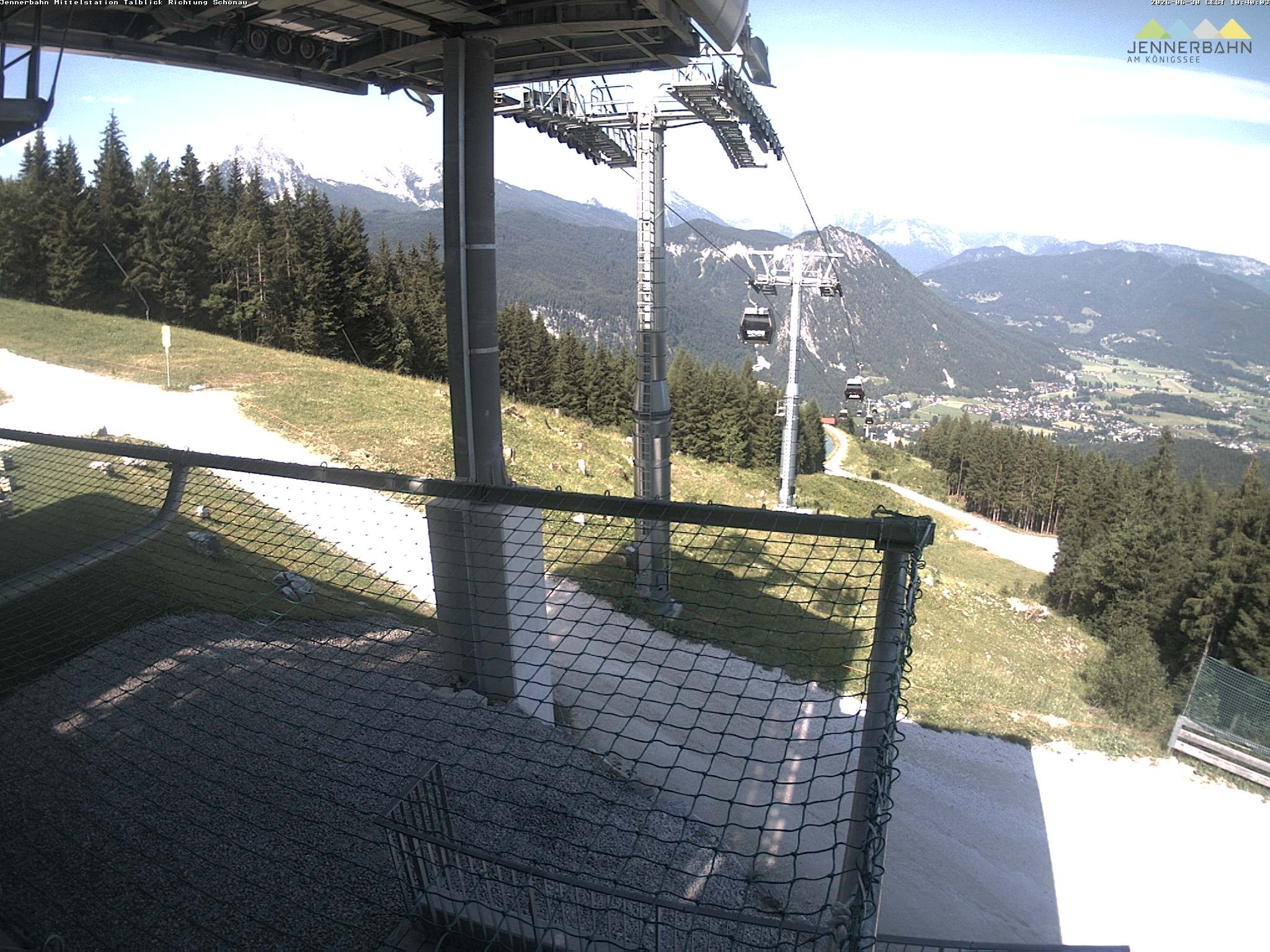 Archiv Foto Webcam Blick von der Mittelstation der Jennerbahn