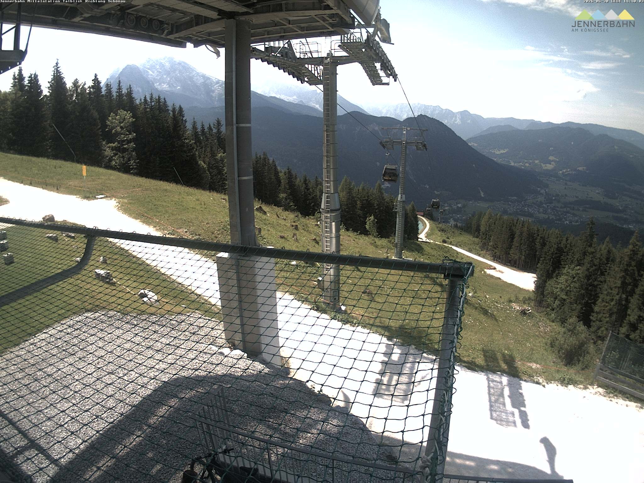Archiv Foto Webcam Blick von der Mittelstation der Jennerbahn