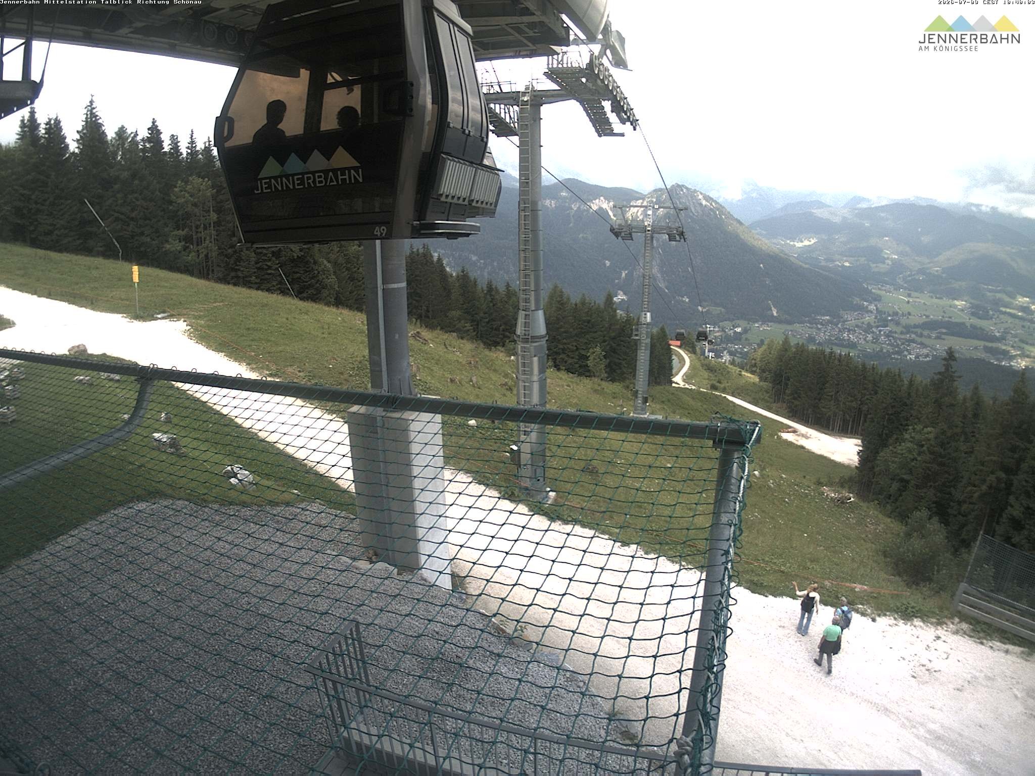 Archiv Foto Webcam Blick von der Mittelstation der Jennerbahn