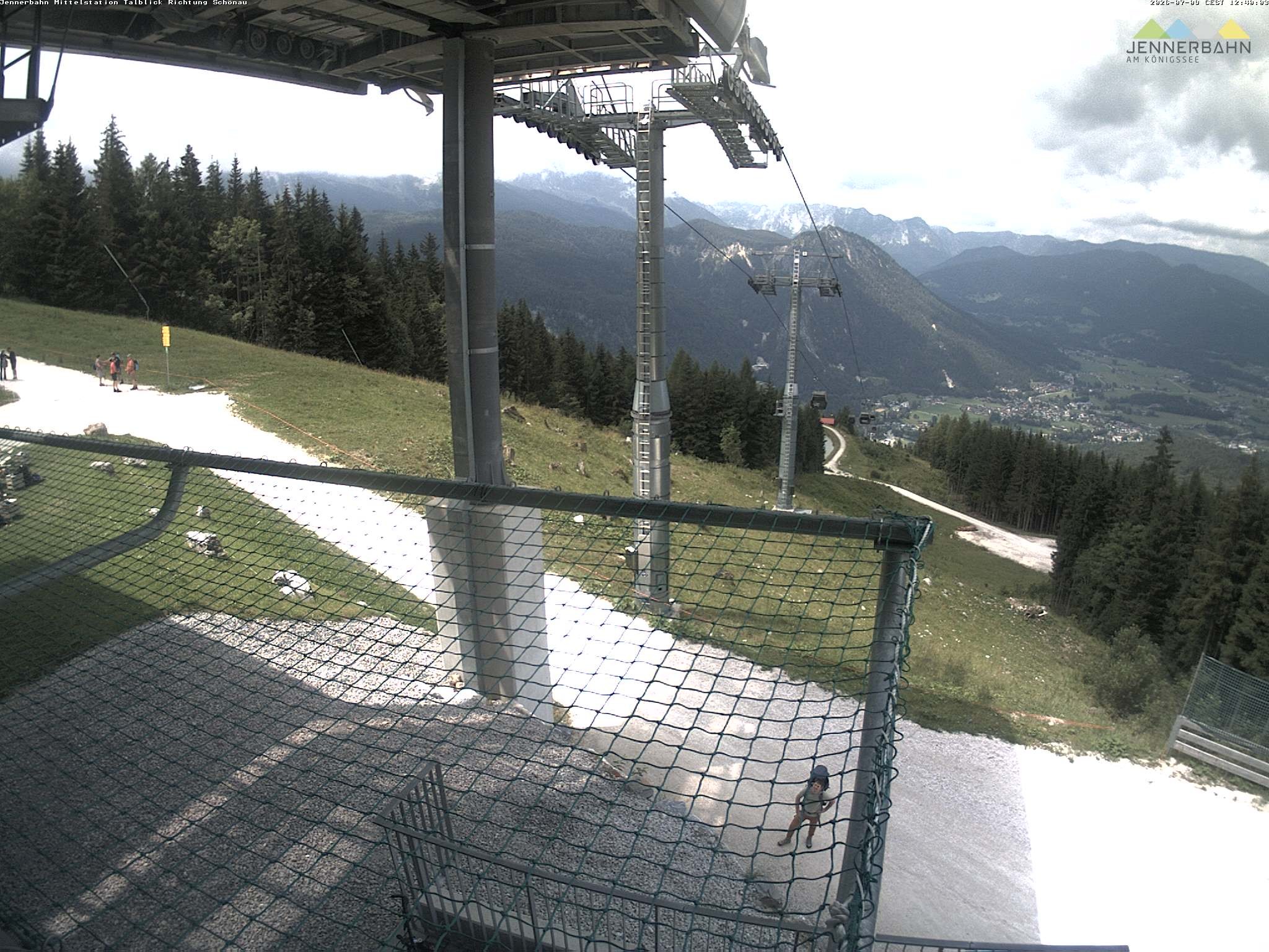 Archiv Foto Webcam Blick von der Mittelstation der Jennerbahn