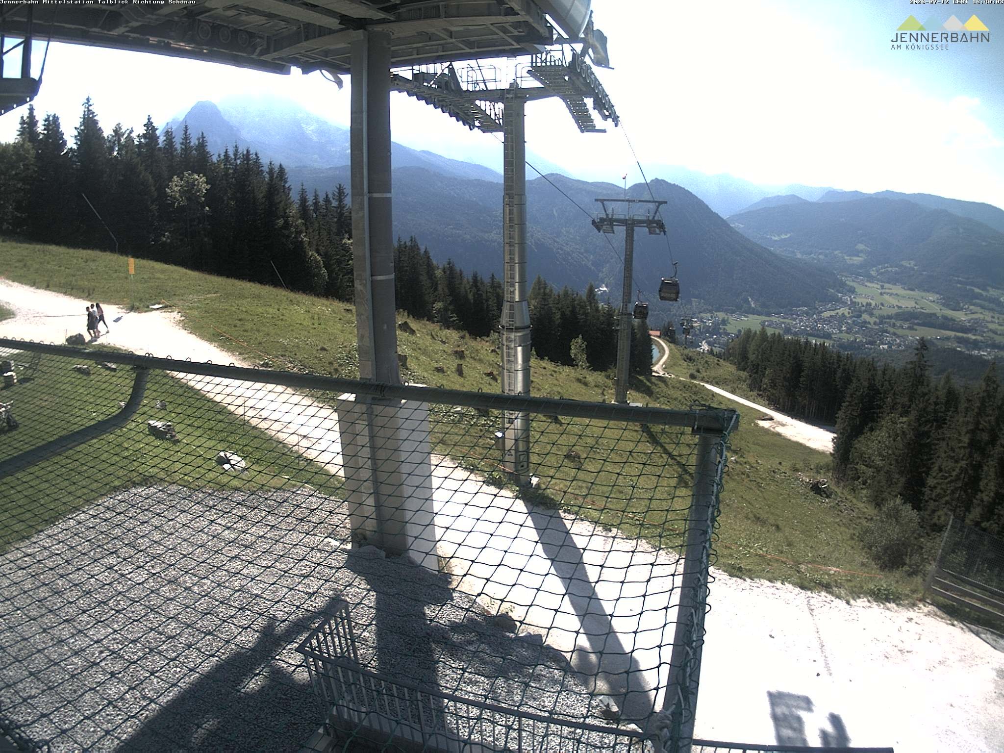 Archived image Webcam View from Midway Station