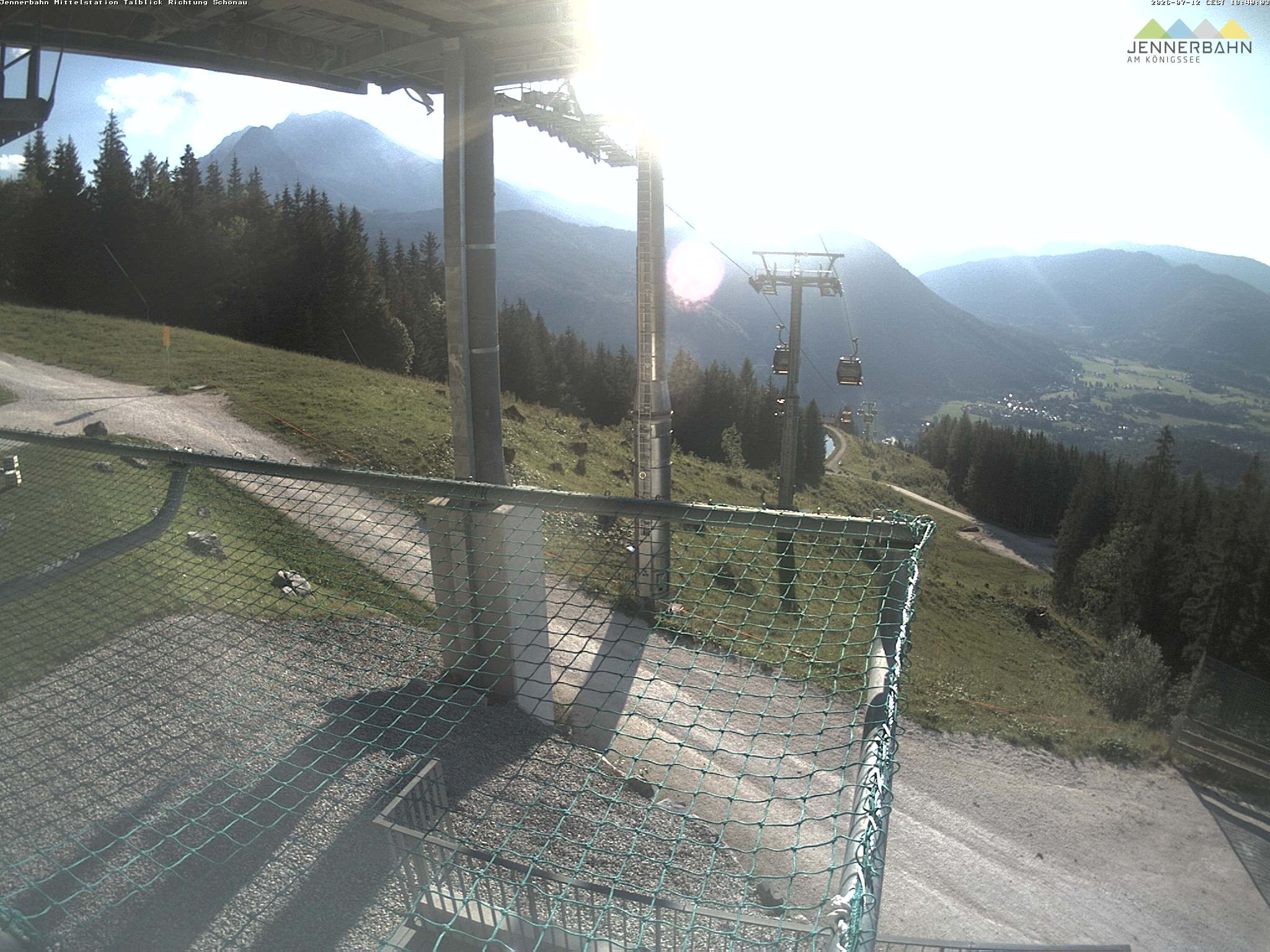 Archiv Foto Webcam Blick von der Mittelstation der Jennerbahn