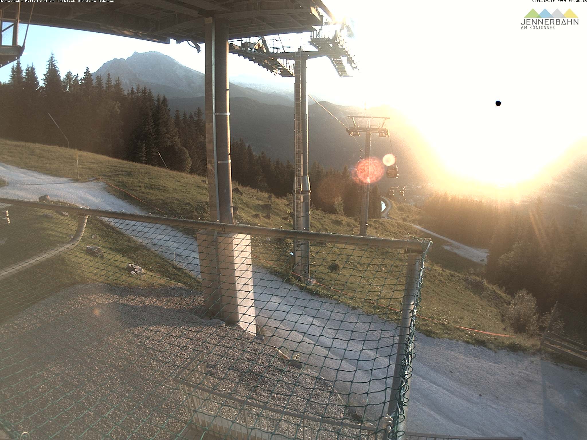 Archiv Foto Webcam Blick von der Mittelstation der Jennerbahn
