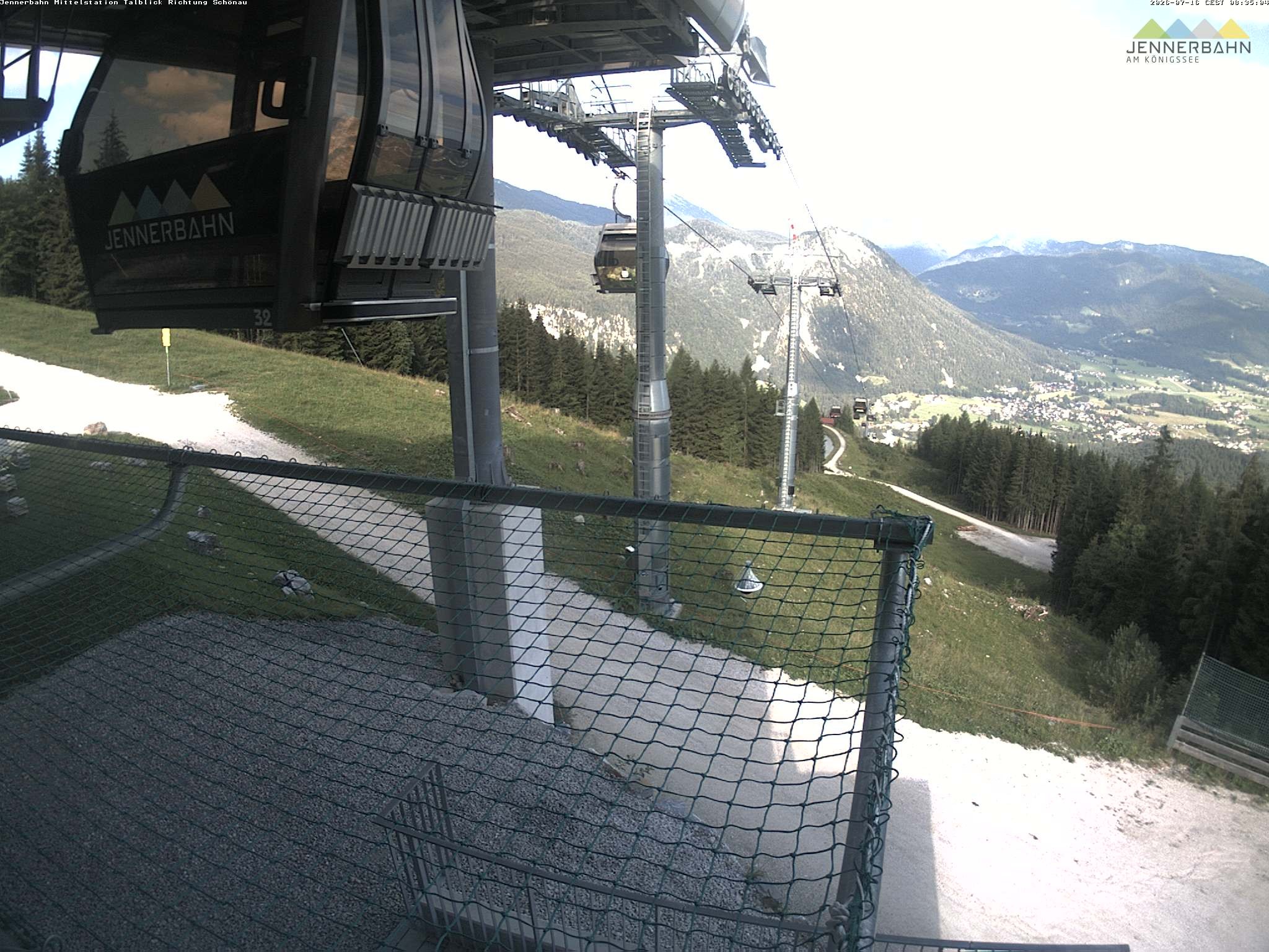 Archived image Webcam View from Midway Station