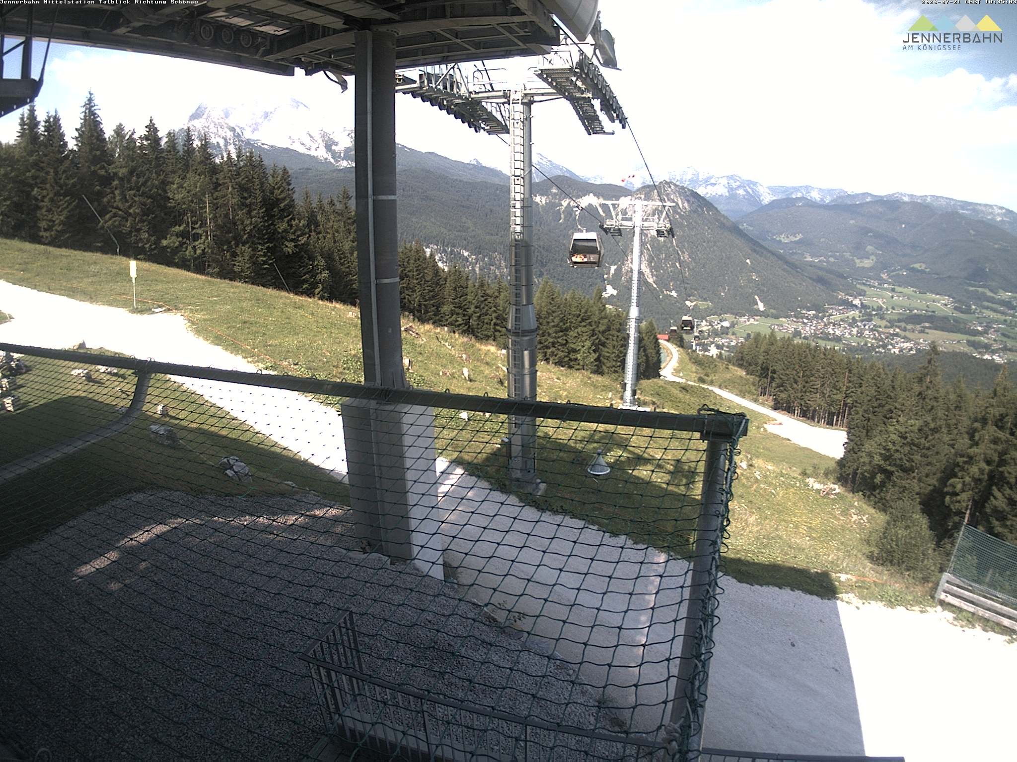Archiv Foto Webcam Blick von der Mittelstation der Jennerbahn